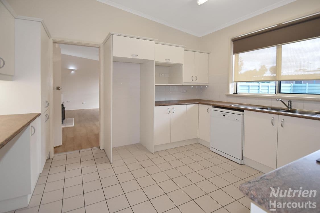 49 Memorial Avenue, GILLEN, NT 0870, Gillen - Thumbnail 3