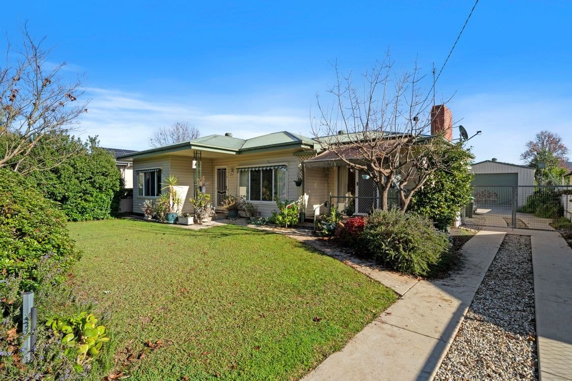 7 Lawrence Street, MYRTLEFORD, VIC 3737, Myrtleford - Image 1