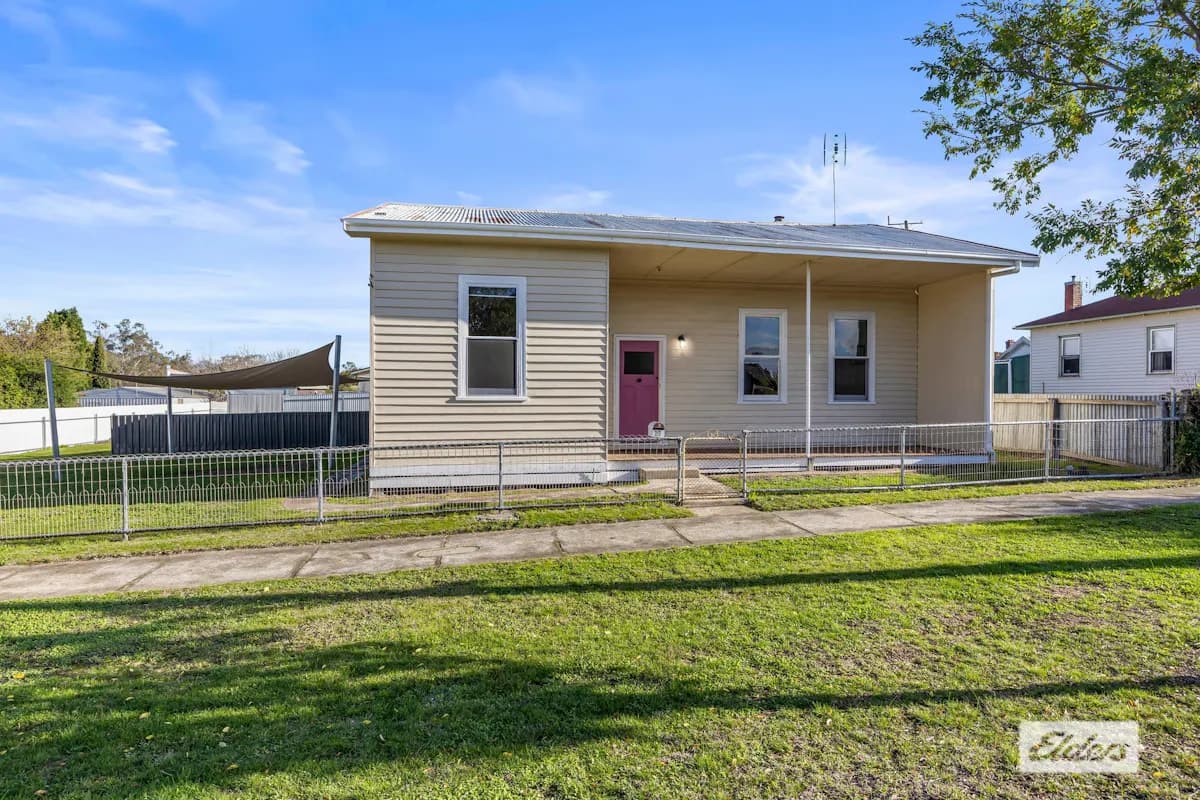 70 Seaby Street, Stawell, VIC, 3380, Stawell - Image 1