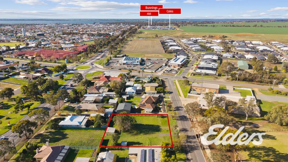 102-104 Dunlop Street, Yarrawonga, VIC, 3730, Yarrawonga - Thumbnail 2