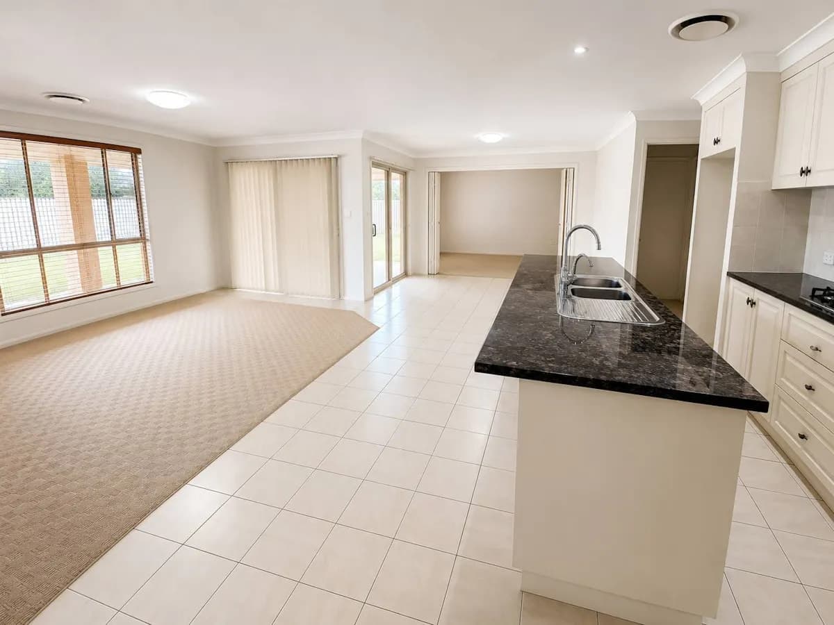14 Banjo Patterson Place, Dalby, QLD, 4405, Dalby - Thumbnail 6