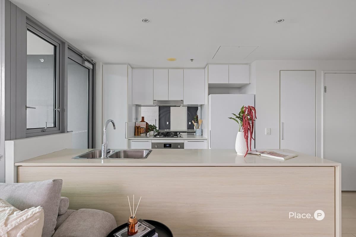 8 Harbour Road, Hamilton - Thumbnail 5