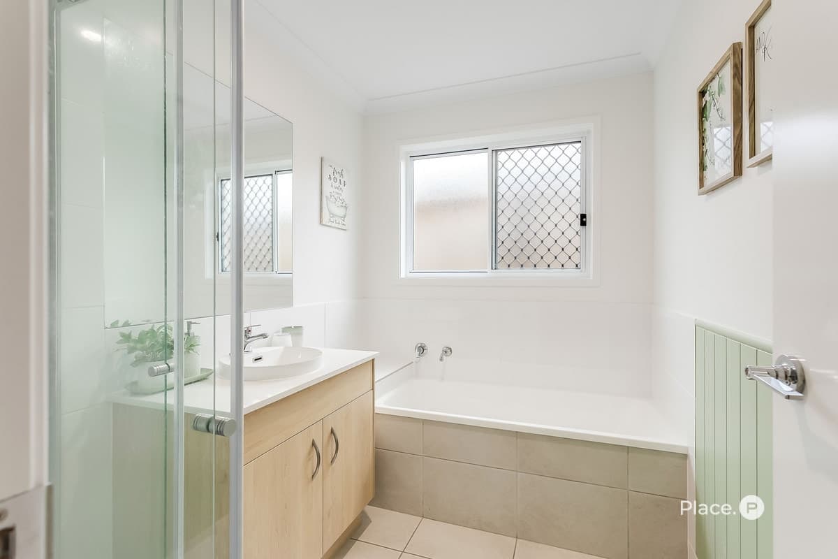 18 Sunrise Street, Morayfield - Thumbnail 5