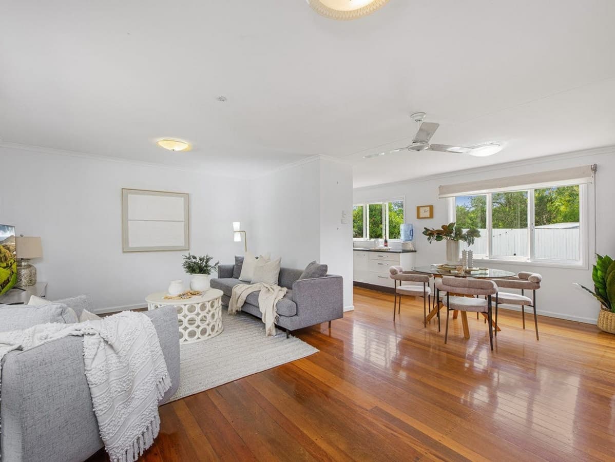 27 Kingussie Street, Kenmore - Thumbnail 3