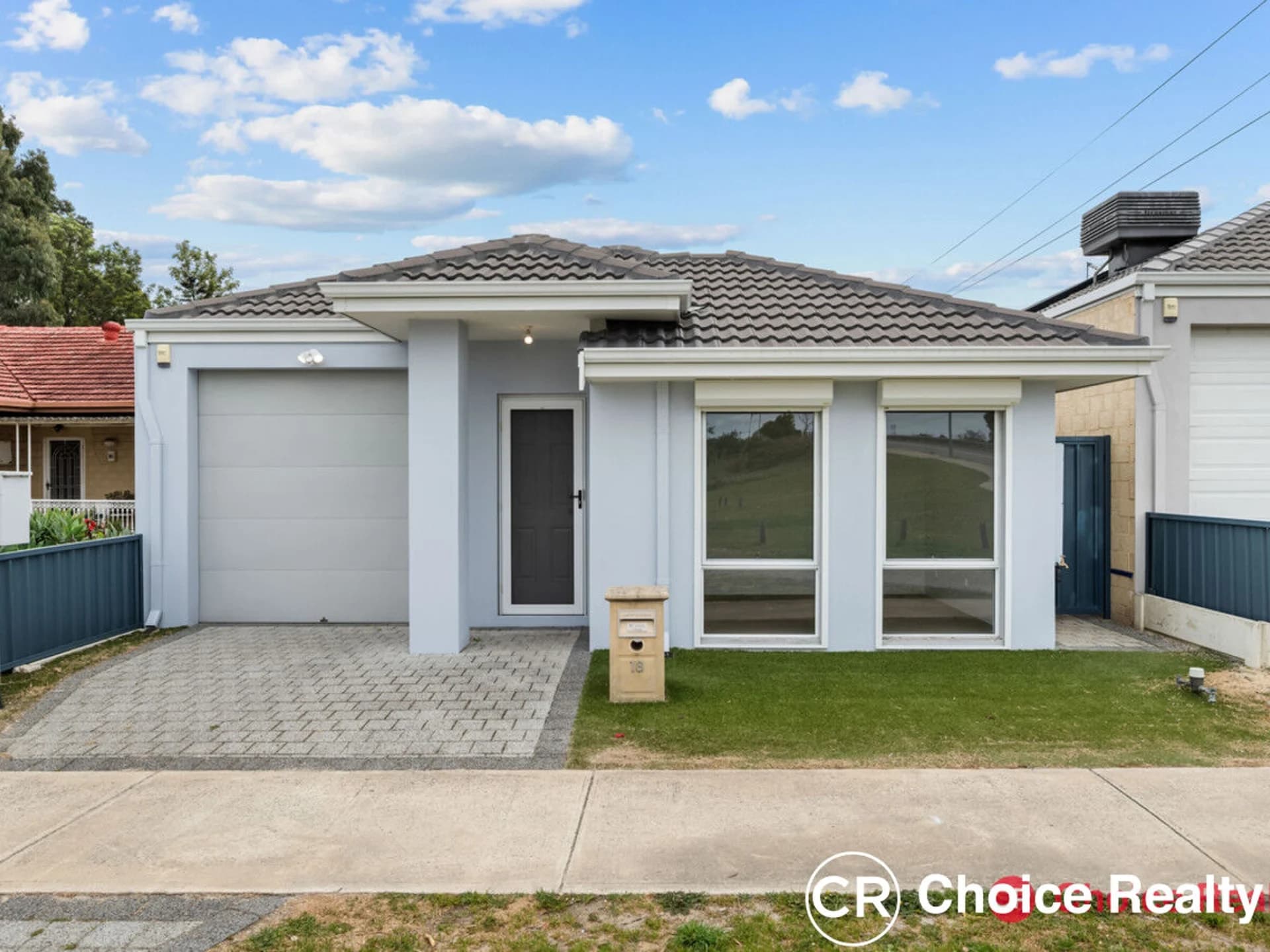 18a Henry Street, Cannington WA 6107, Cannington - Thumbnail 2