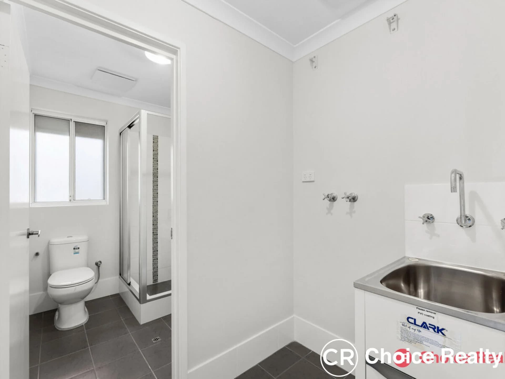 18a Henry Street, Cannington WA 6107, Cannington - Thumbnail 3