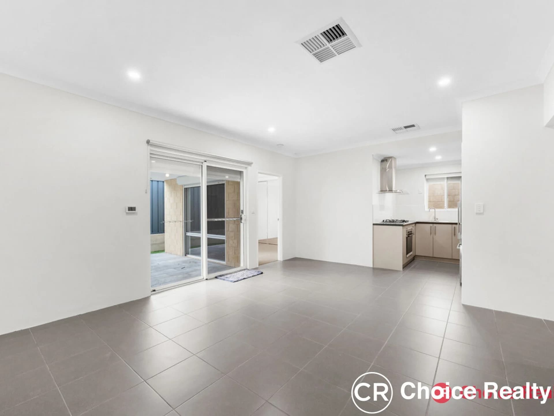 18a Henry Street, Cannington WA 6107, Cannington - Thumbnail 4