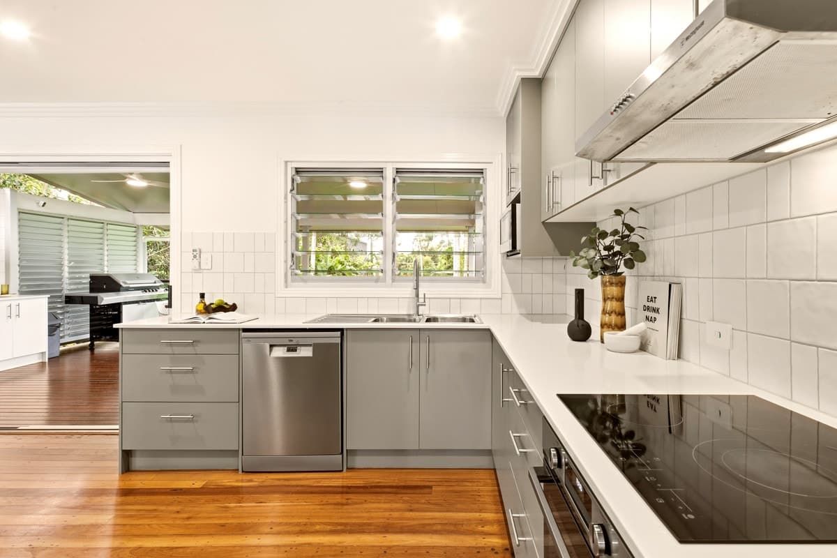 69 Botticelli Street, Fig Tree Pocket - Thumbnail 4