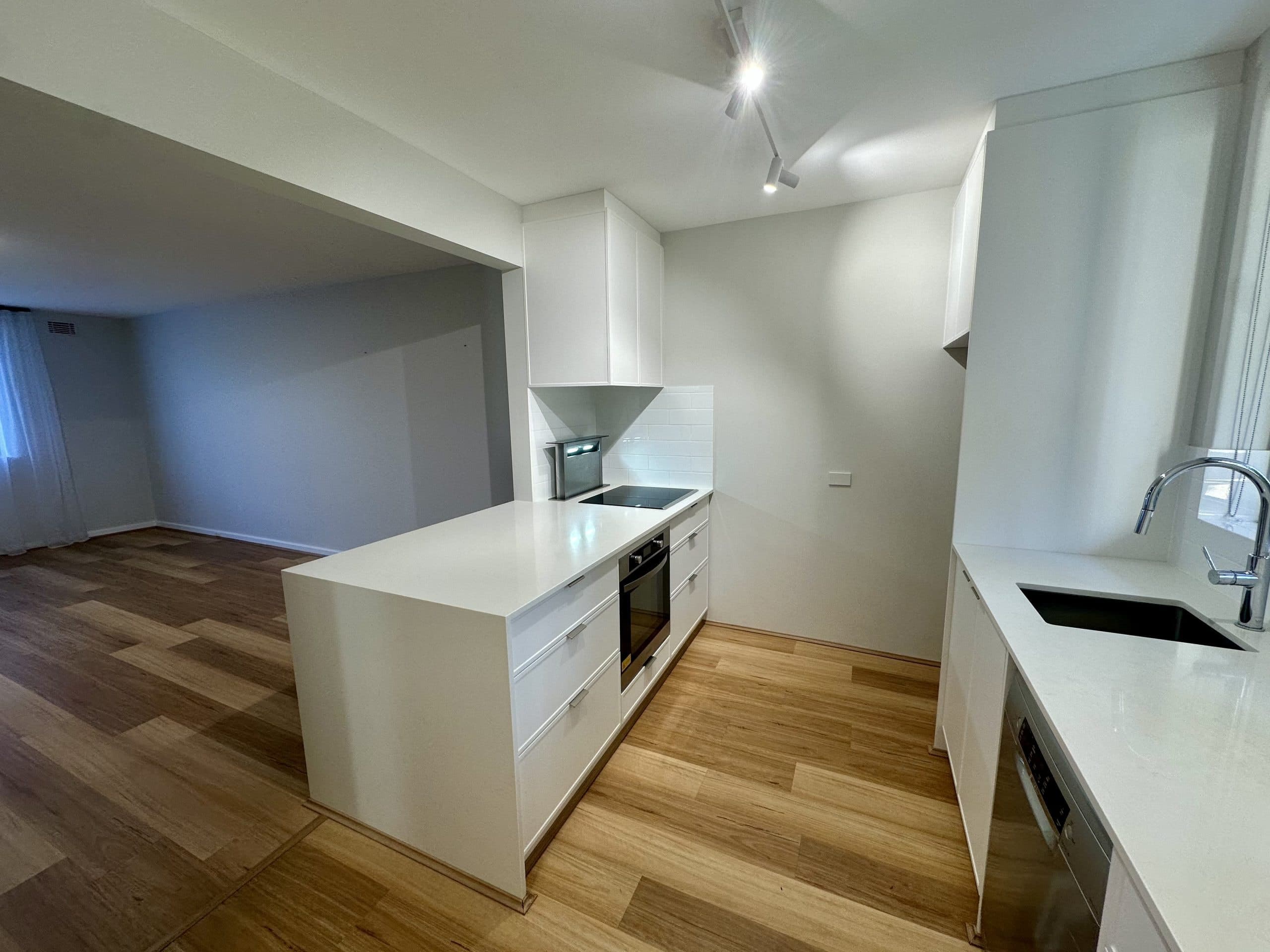 Unit 3/9 Everett St, Unit 3/9 Everett St - Thumbnail 5