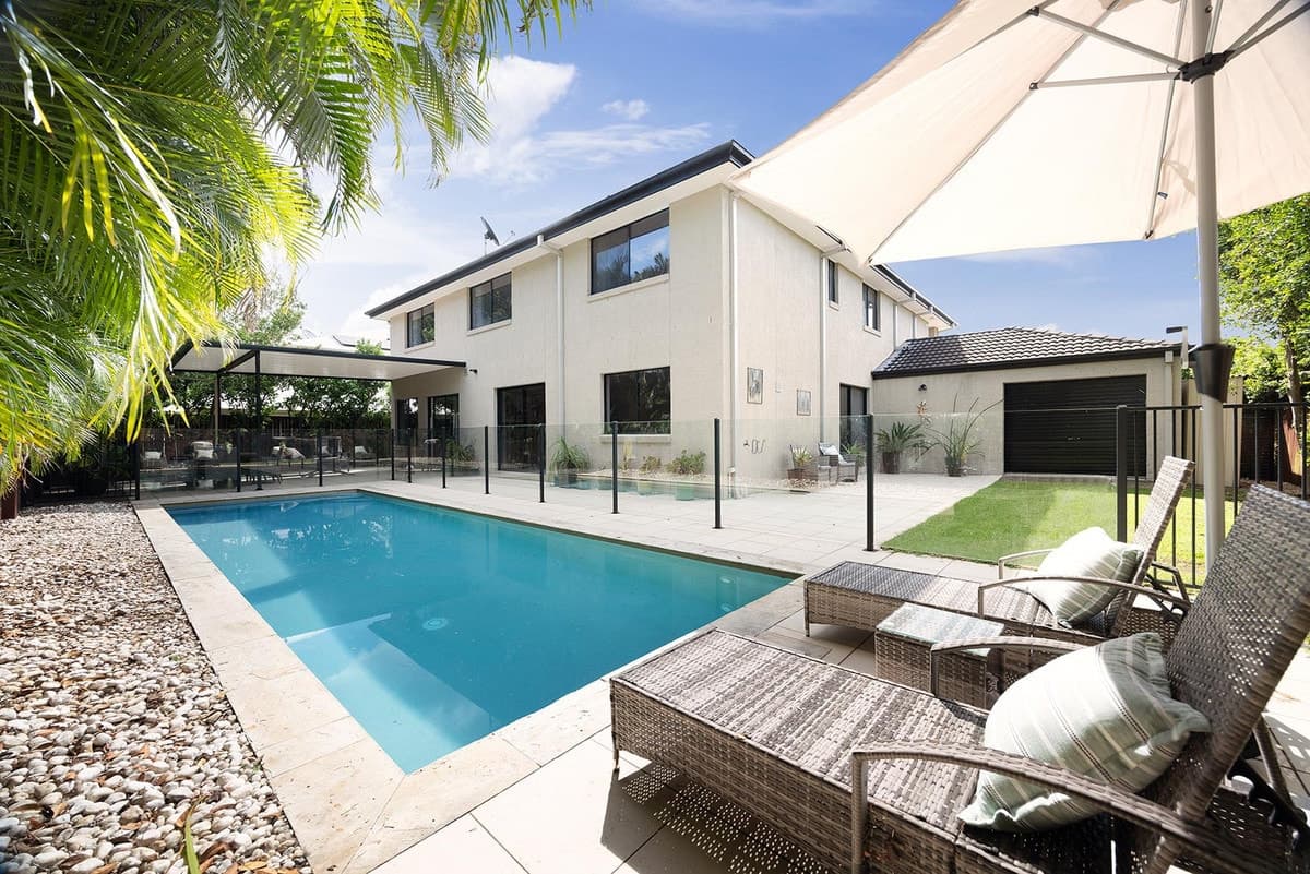 7 Sandringham Place, Fig Tree Pocket - Thumbnail 2