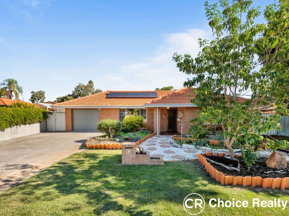 4 Bryne Place, Leeming WA 6149, Leeming - Image 1
