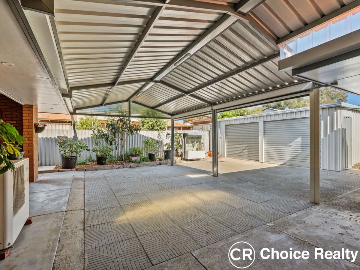 4 Bryne Place, Leeming WA 6149, Leeming - Thumbnail 4