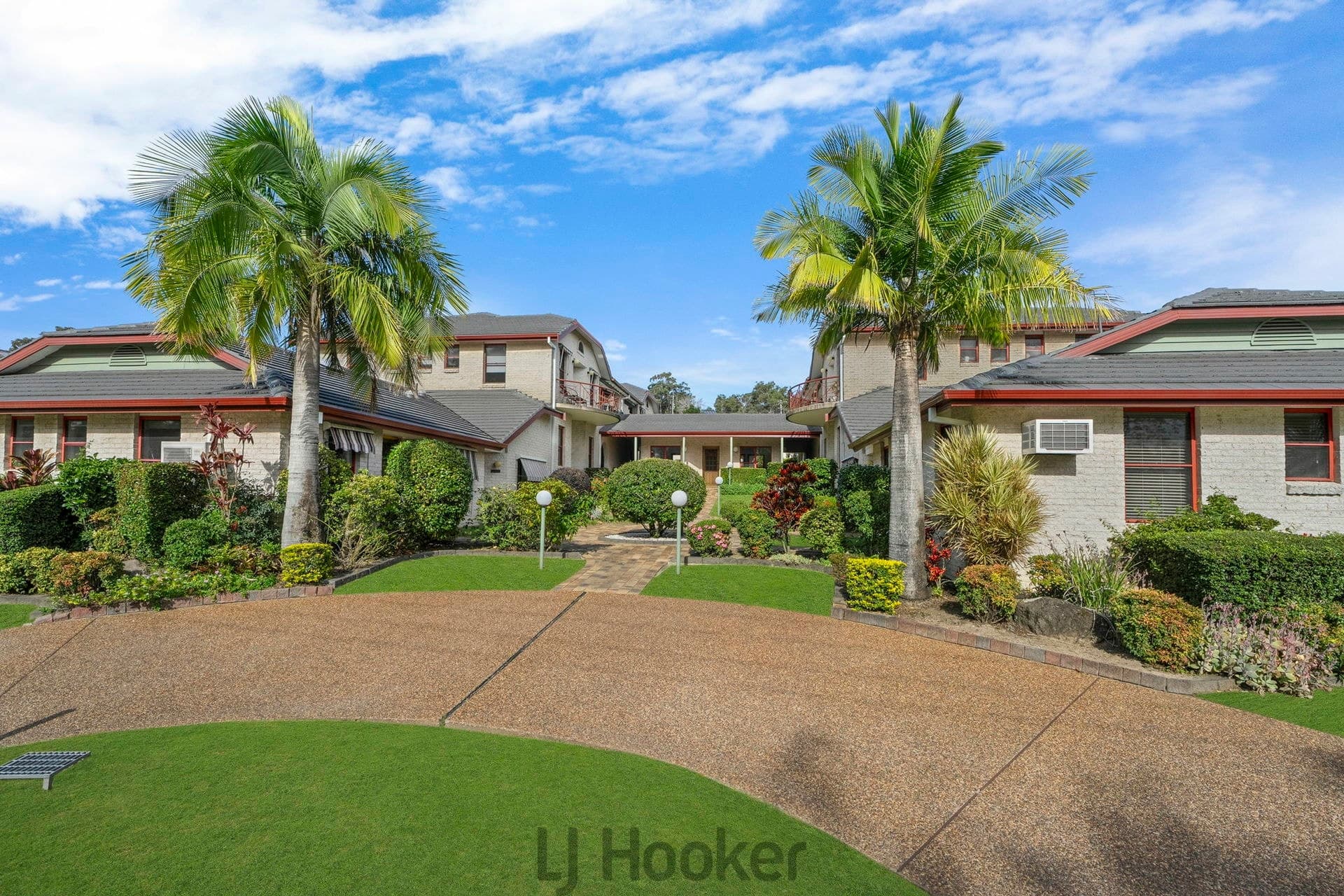 10/50 Allambee Place, Valentine, Valentine - Image 1
