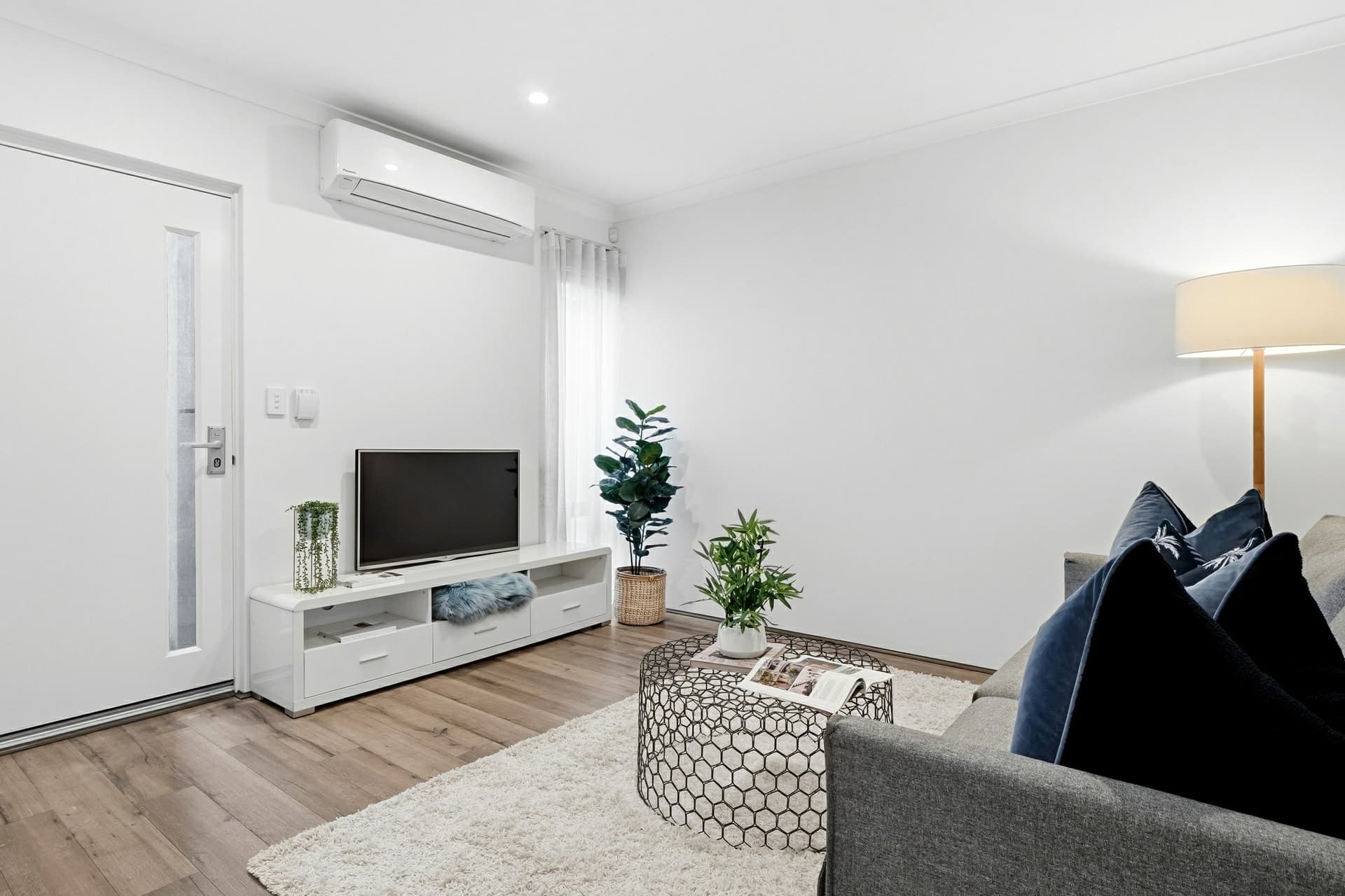3/10 Tate Street, St James, St James - Thumbnail 2