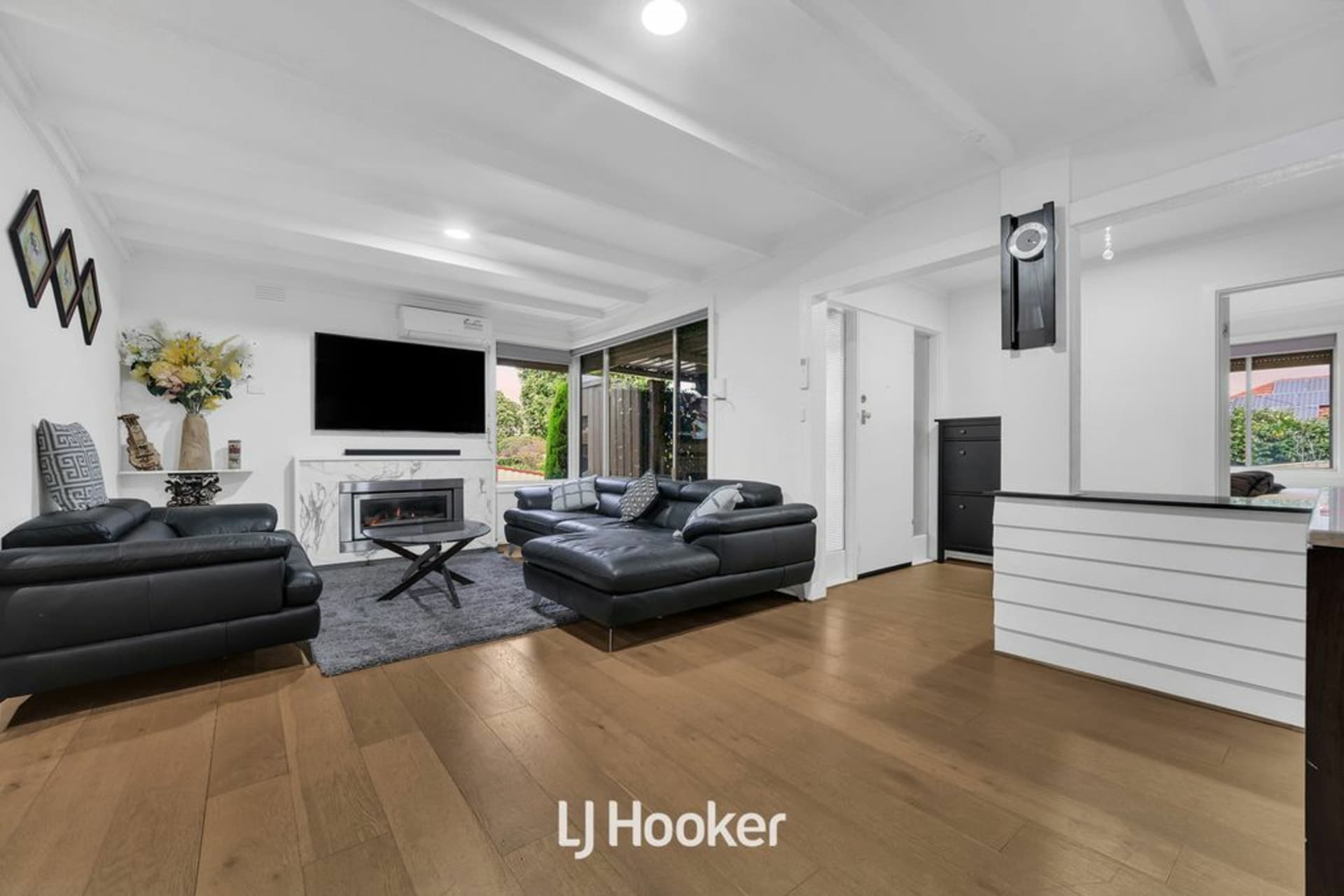 65 Hanleth Avenue, Springvale, Springvale - Thumbnail 2