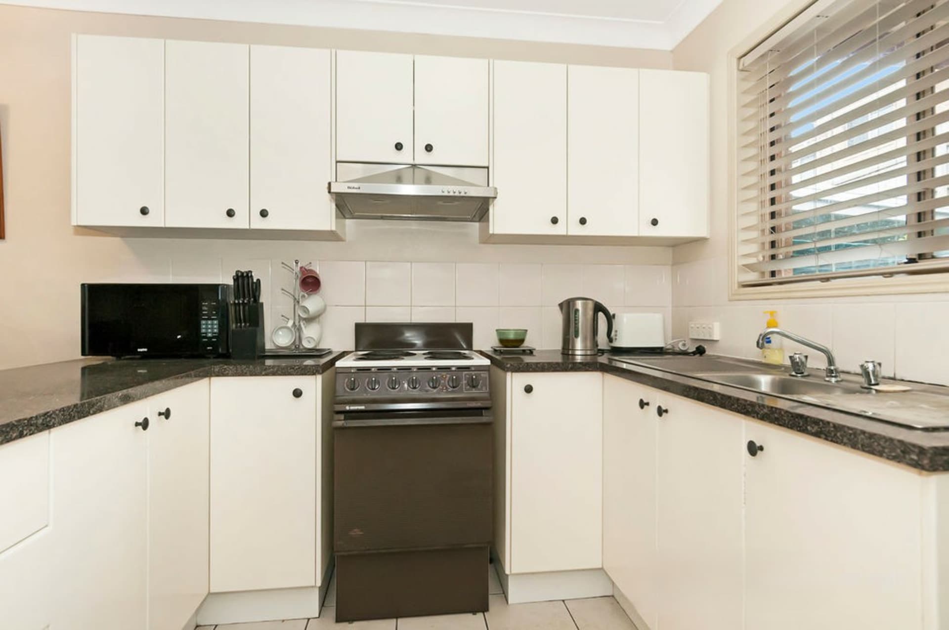 9/20 Pine Avenue, Beenleigh, Beenleigh - Thumbnail 3