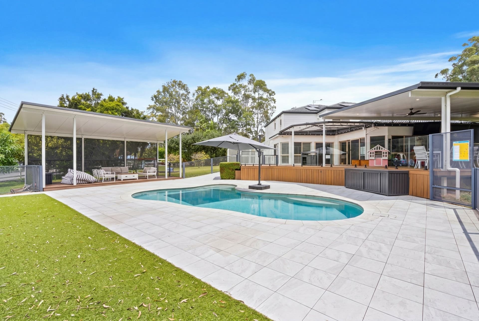 31-35 Country Crescent, Nerang, Nerang - Thumbnail 2