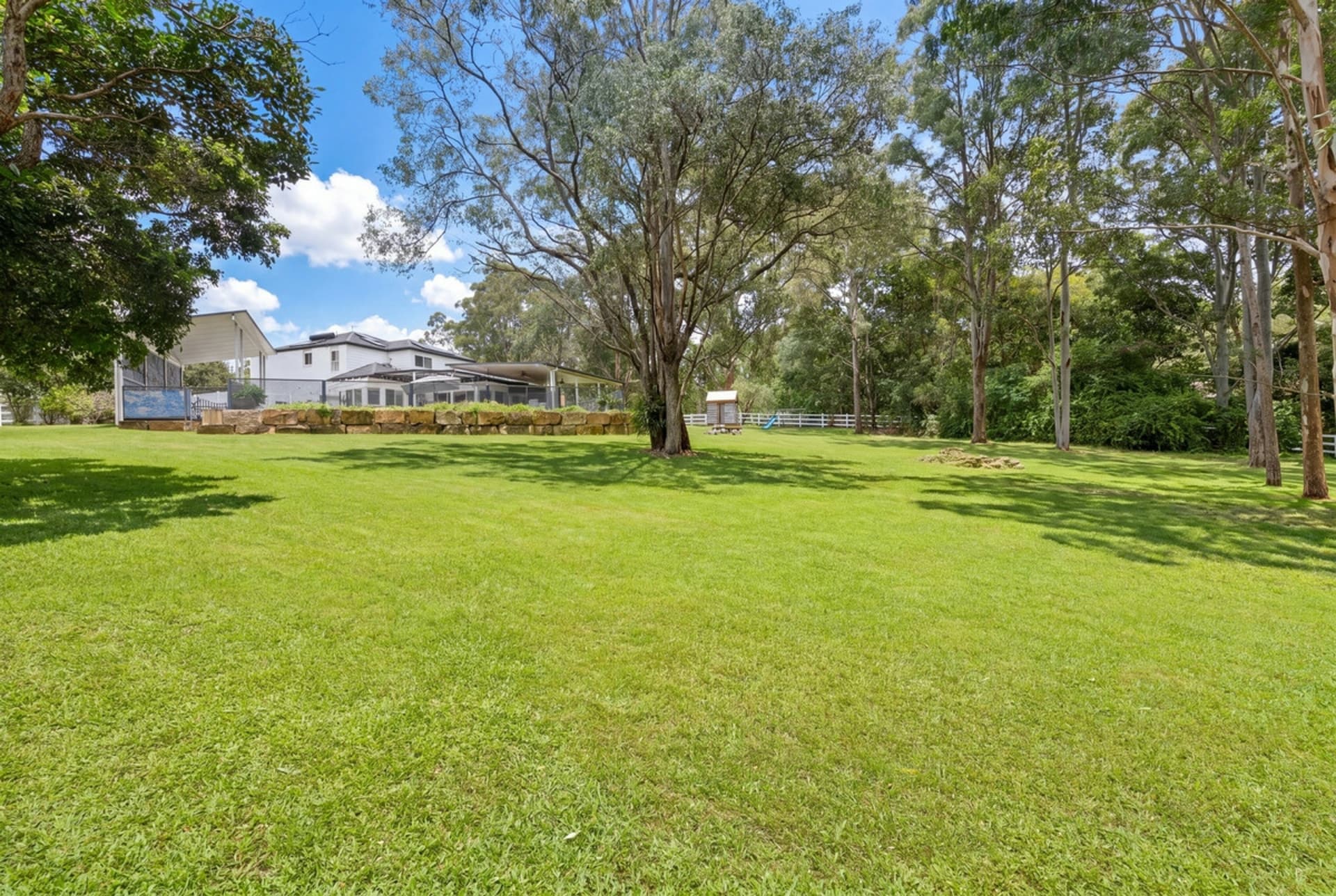 31-35 Country Crescent, Nerang, Nerang - Thumbnail 3
