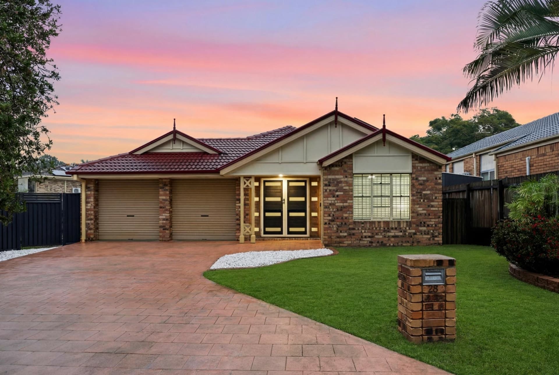 28 Rivergum Place, Calamvale, Calamvale - Image 1