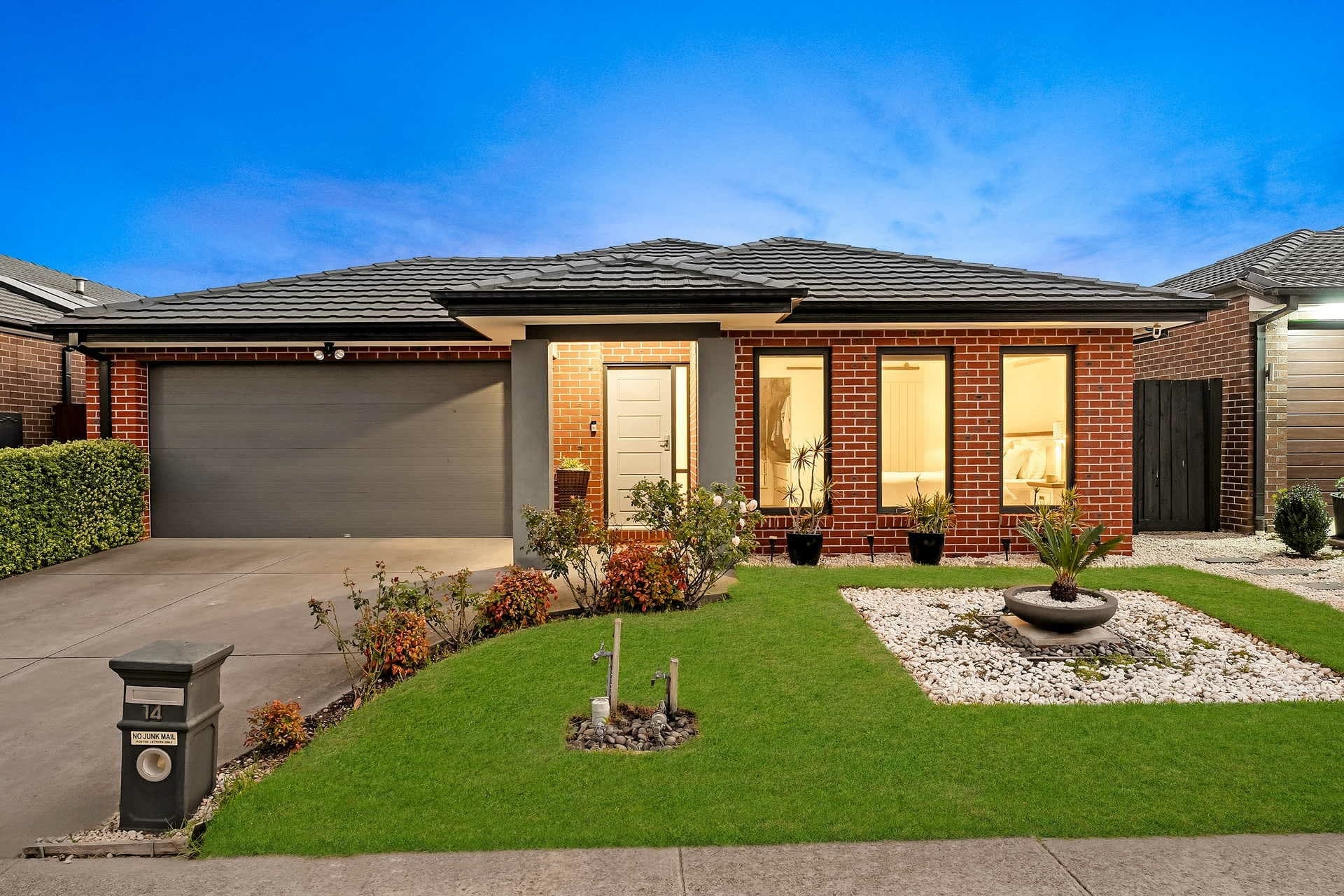 14 Casuarina Road, Officer, Officer - Thumbnail 2