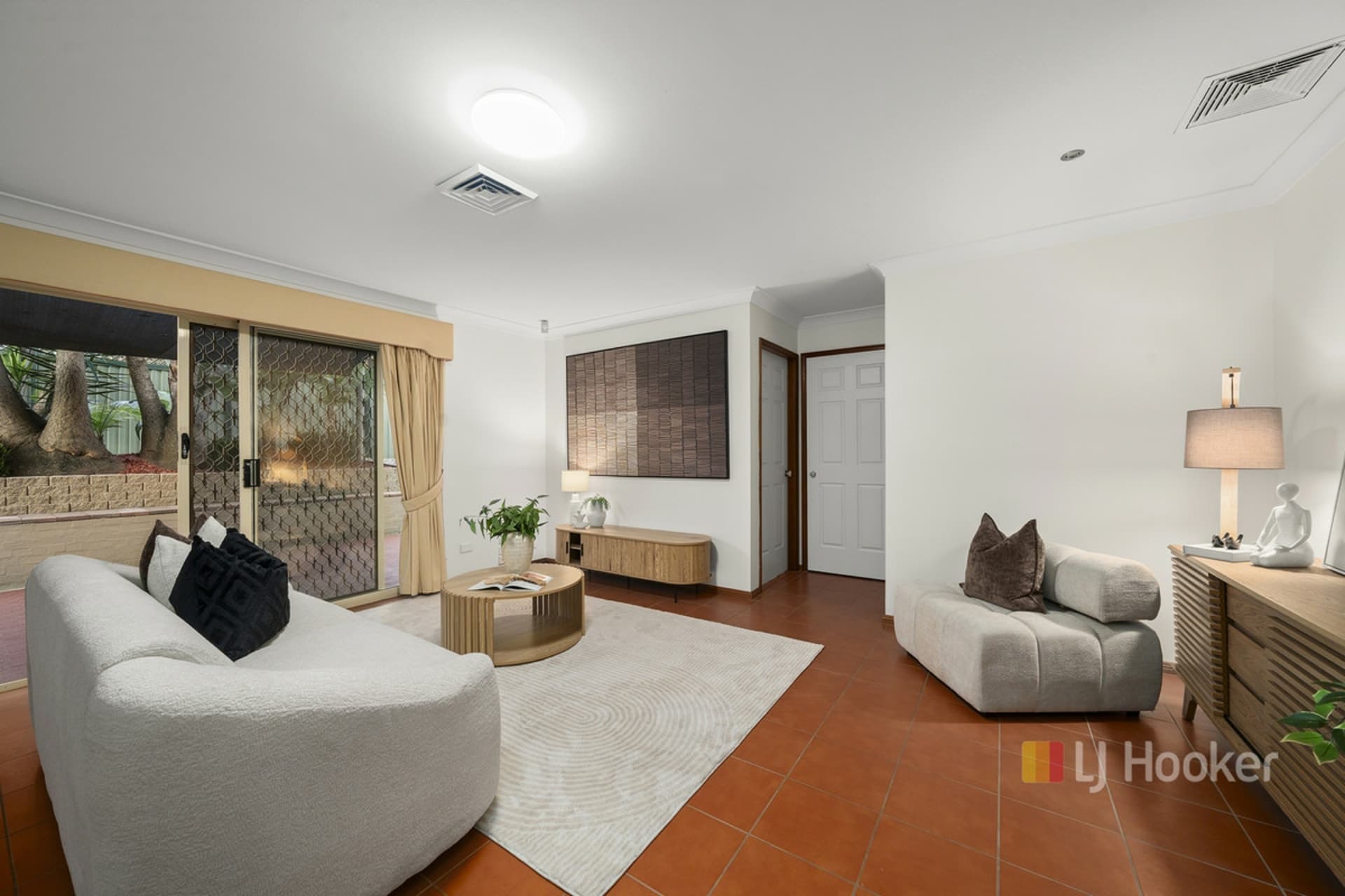 6 Johanna Place, Schofields, Schofields - Thumbnail 3