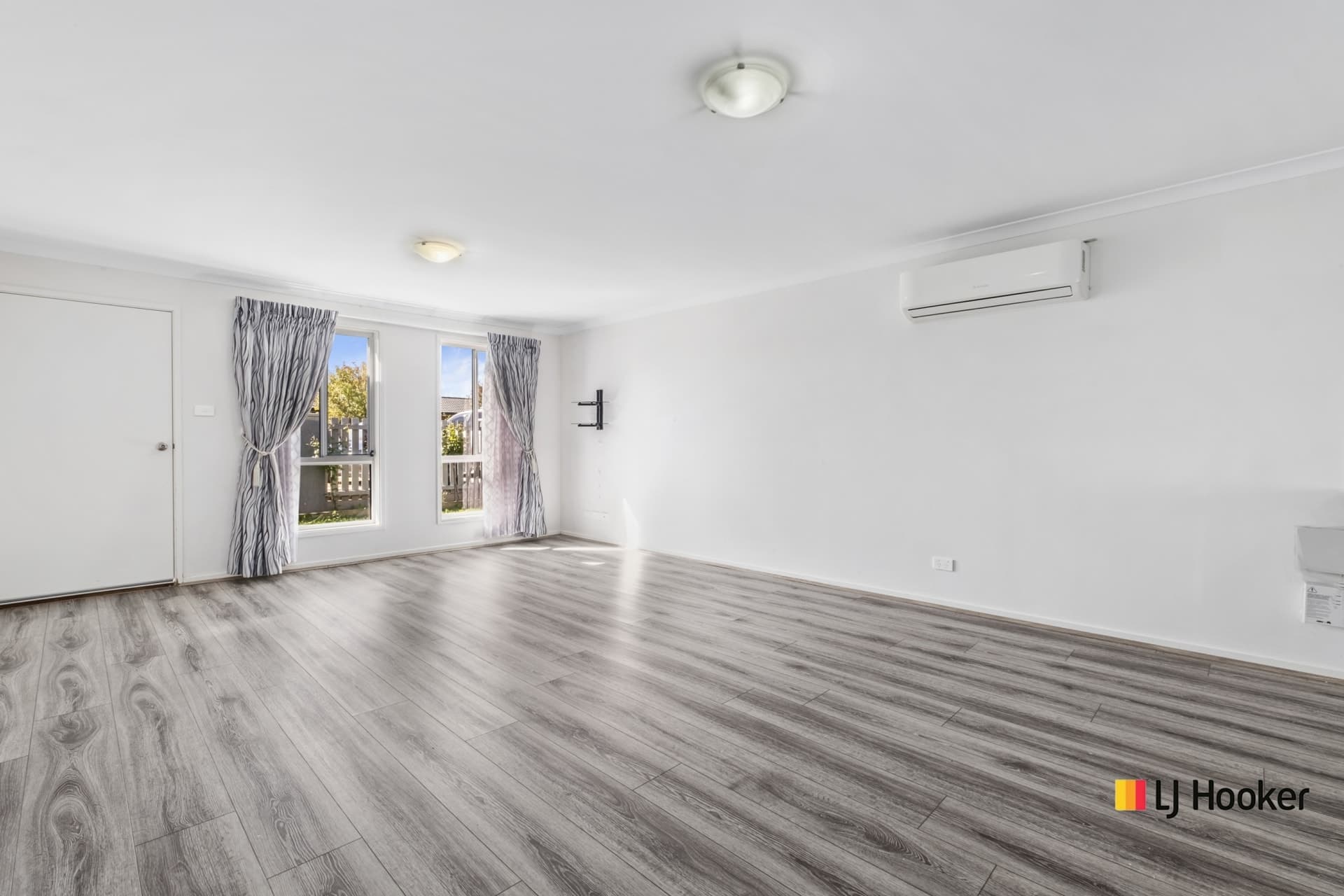 11 Gubbity Street, Ngunnawal, Ngunnawal - Thumbnail 2