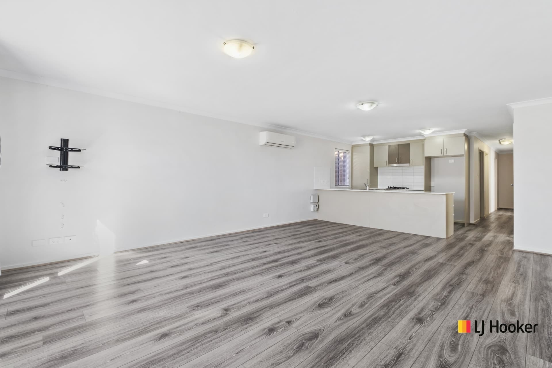 11 Gubbity Street, Ngunnawal, Ngunnawal - Thumbnail 3