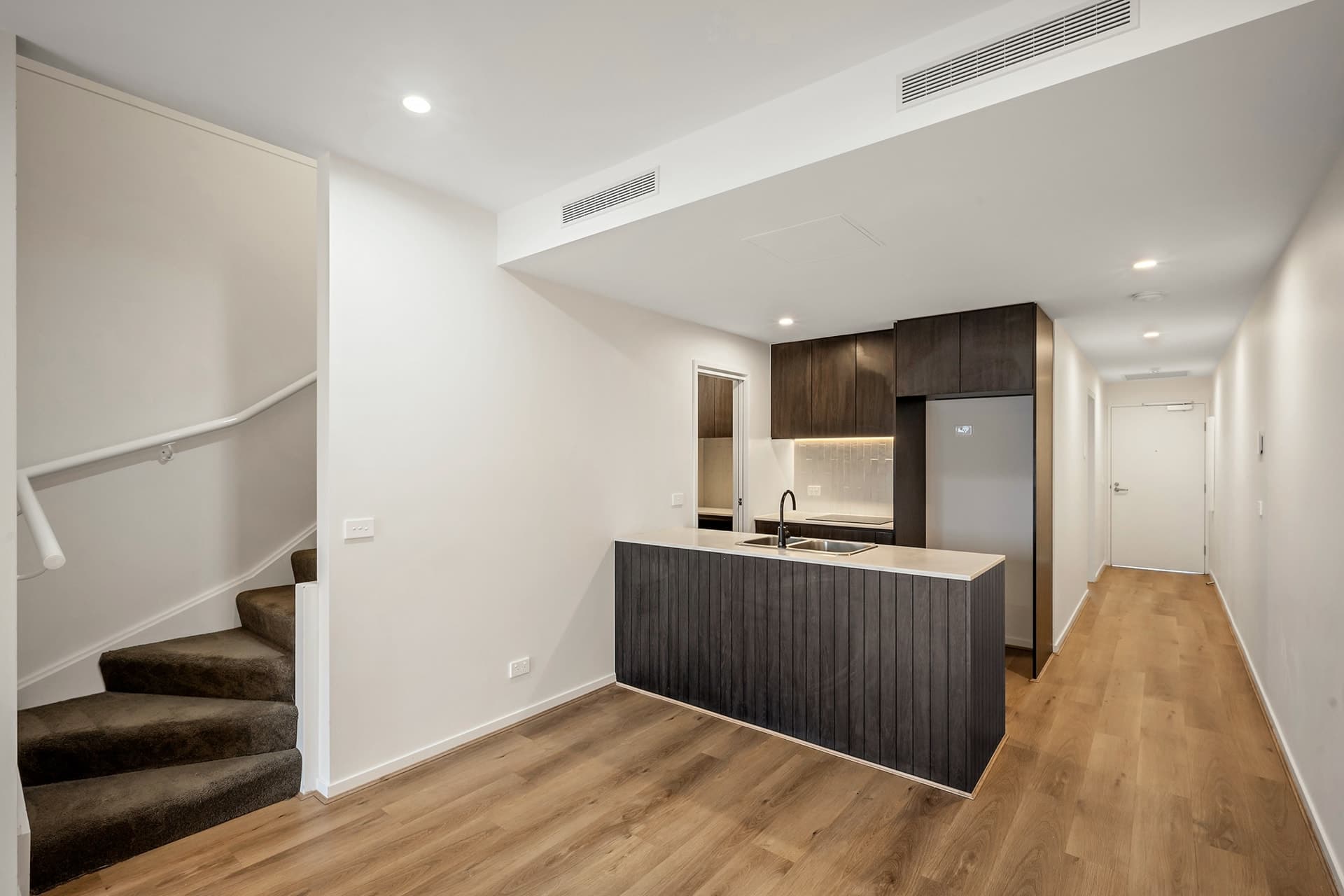 4/181 Sutherland Crescent Taylor ACT, Taylor - Thumbnail 3