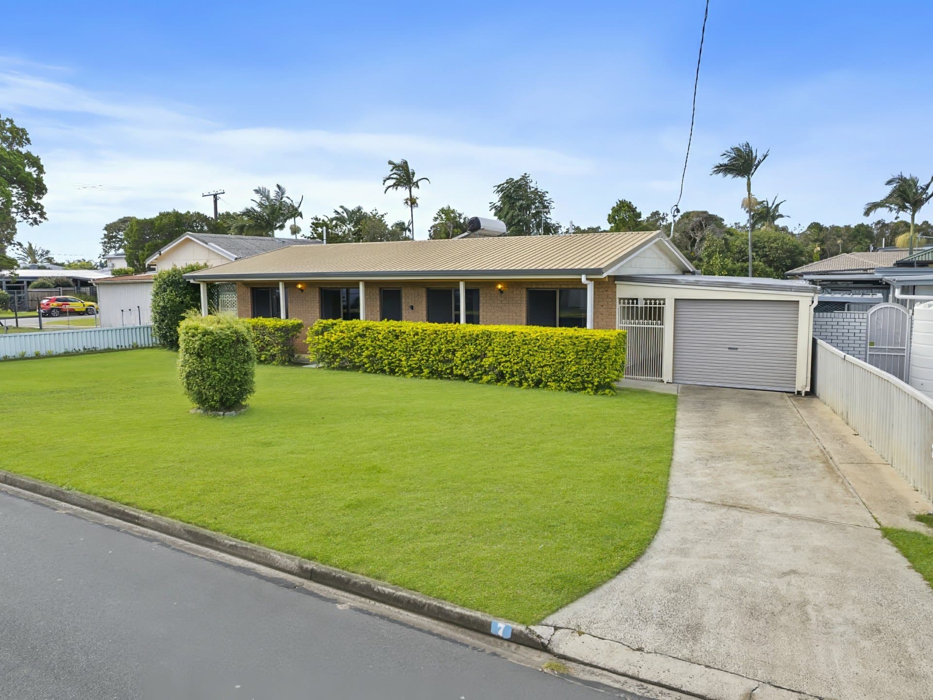 7 Kittyhawk Street Bongaree QLD, Bongaree - Image 1