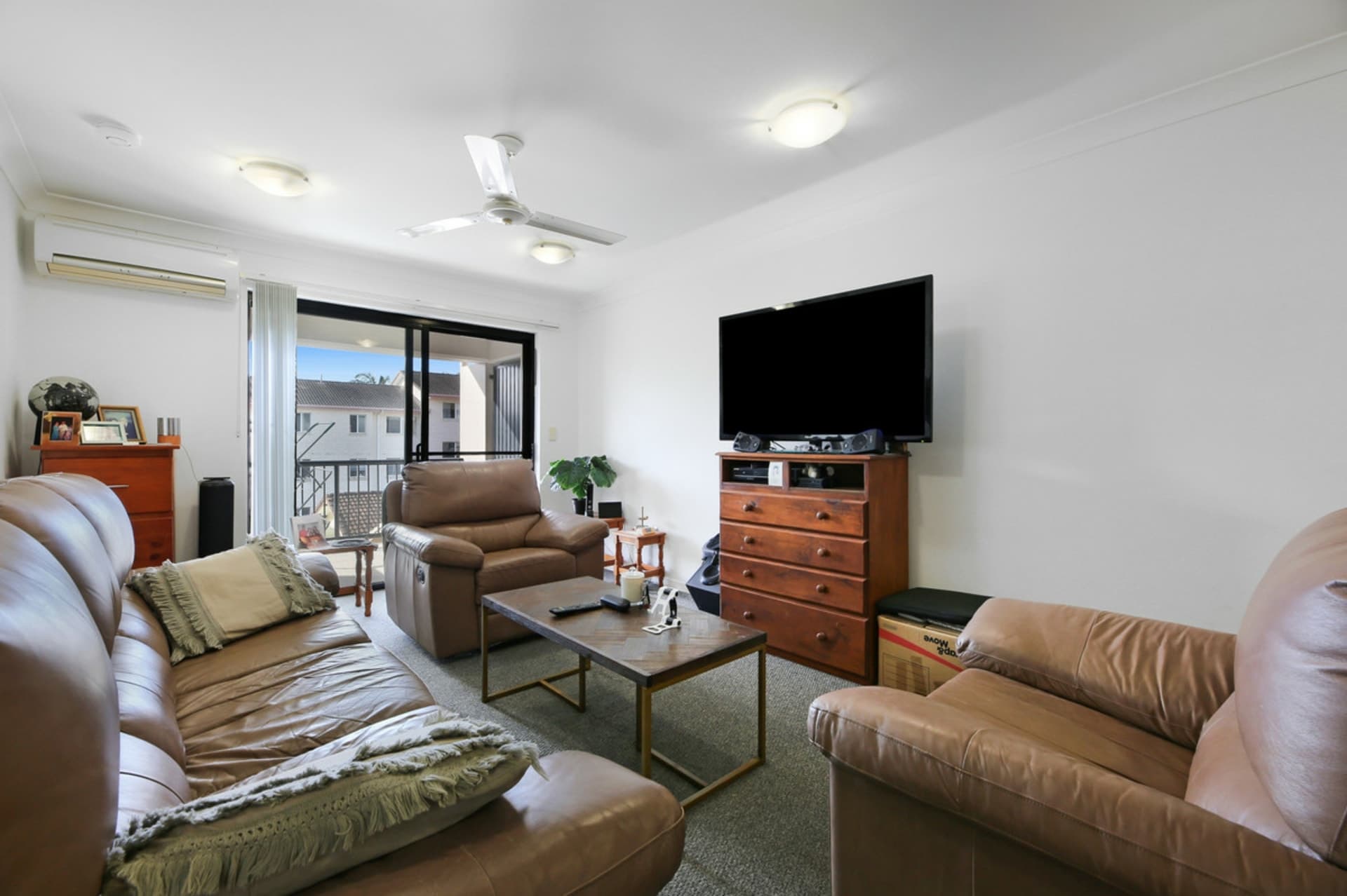 25/15-17 Lloyd Street, Southport, Southport - Thumbnail 4