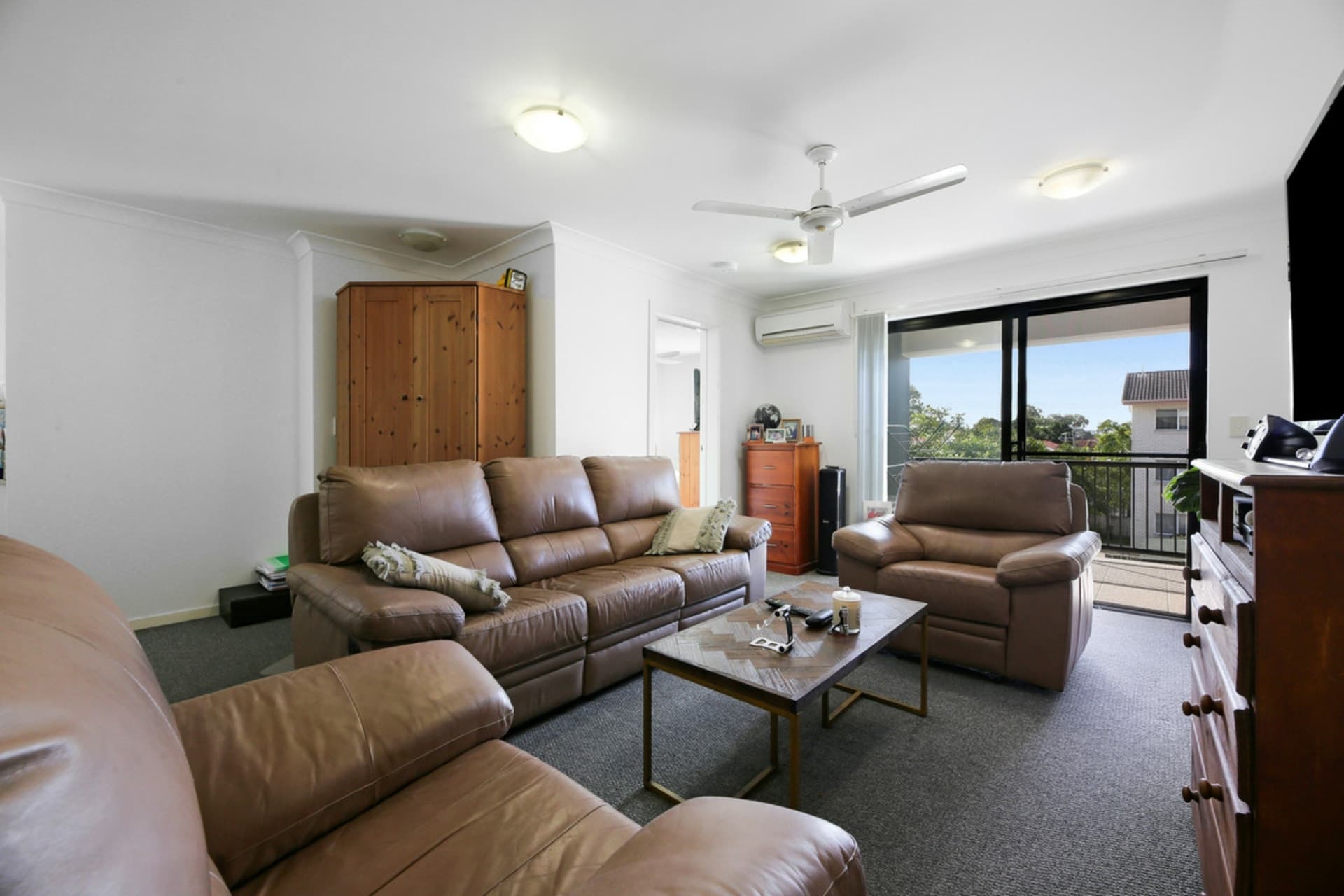 25/15-17 Lloyd Street, Southport, Southport - Thumbnail 5