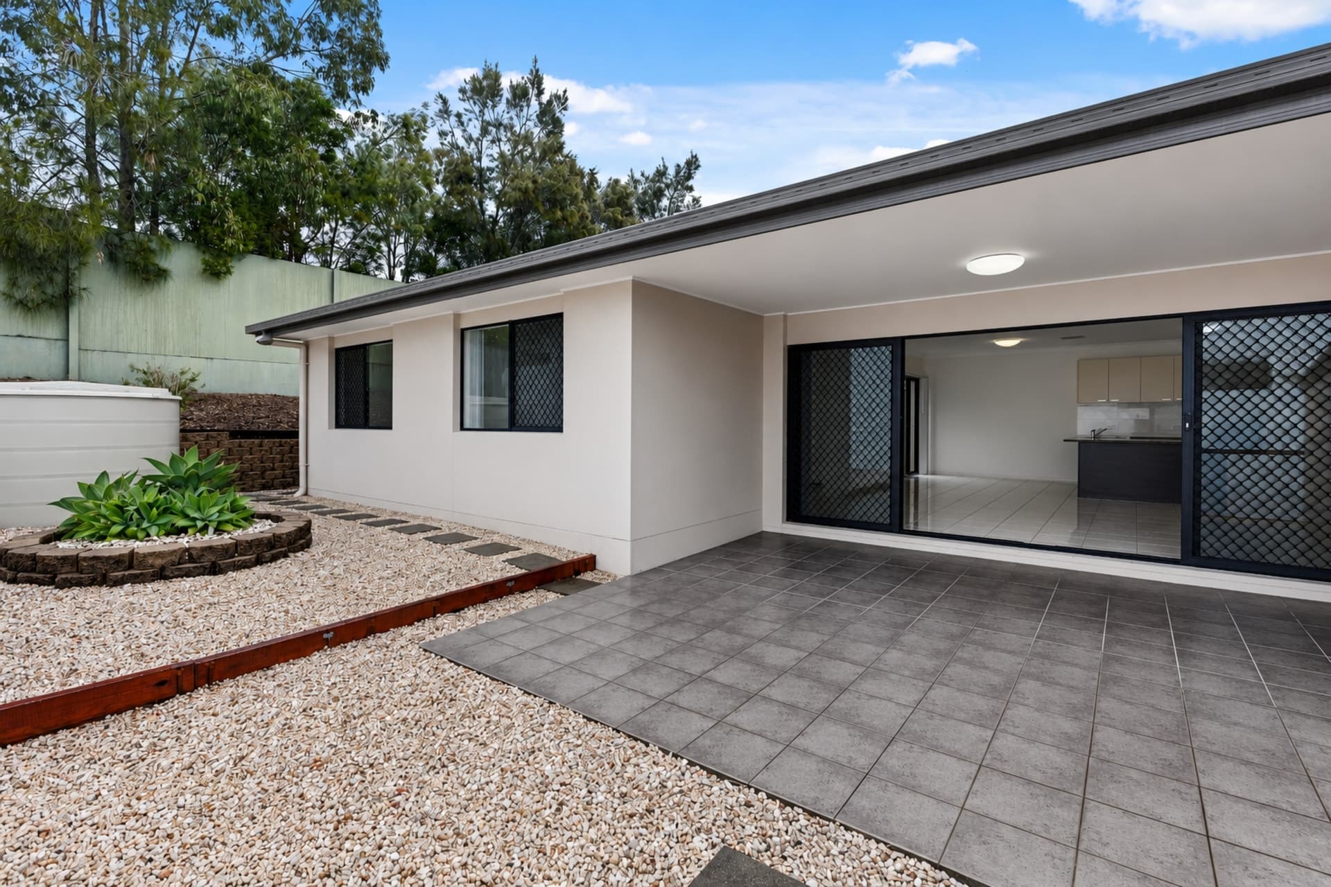 20 Robur Crescent, Mountain Creek, Mountain Creek - Thumbnail 2