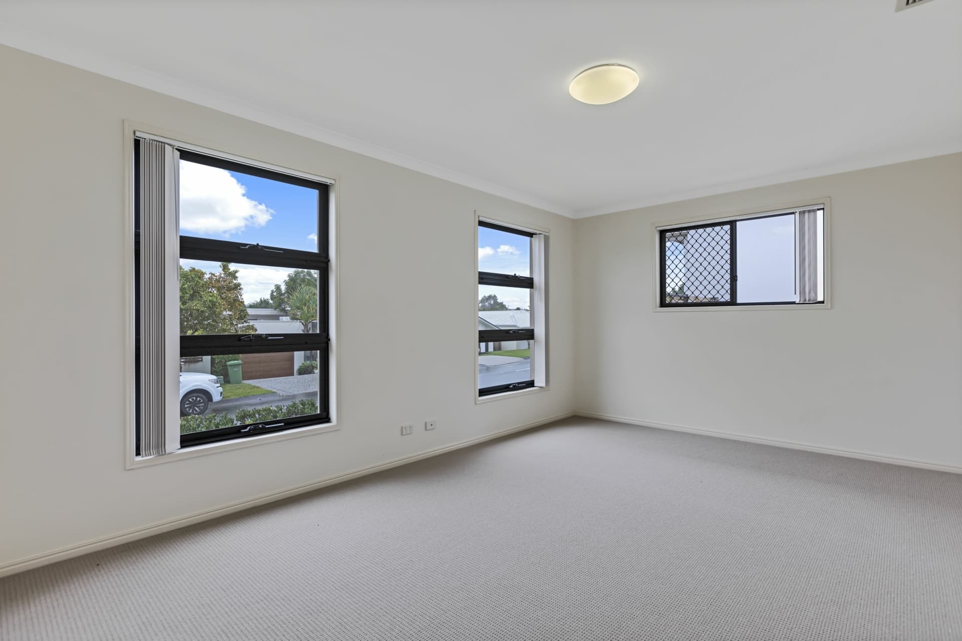 20 Robur Crescent, Mountain Creek, Mountain Creek - Thumbnail 3