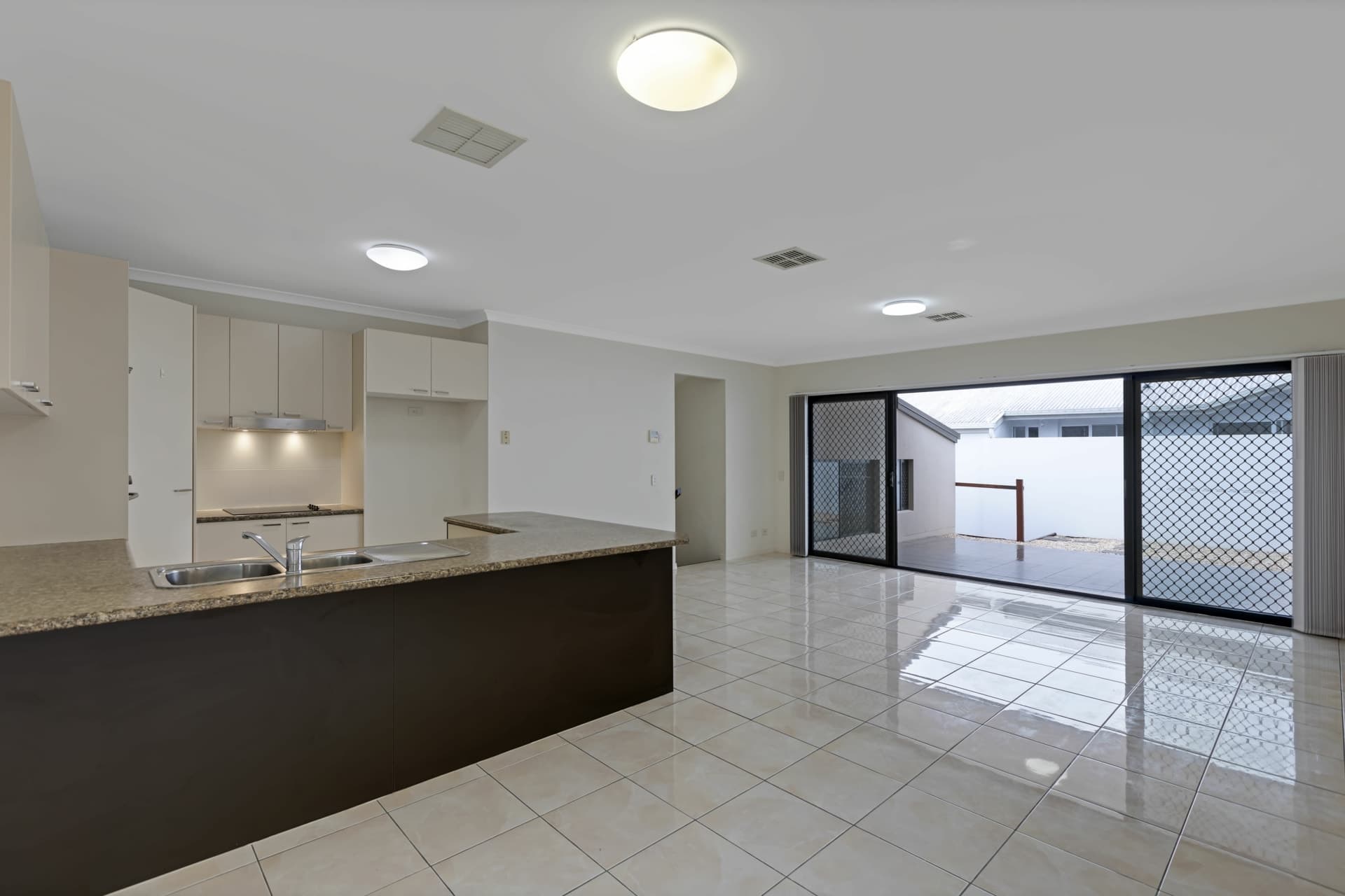 20 Robur Crescent, Mountain Creek, Mountain Creek - Thumbnail 4