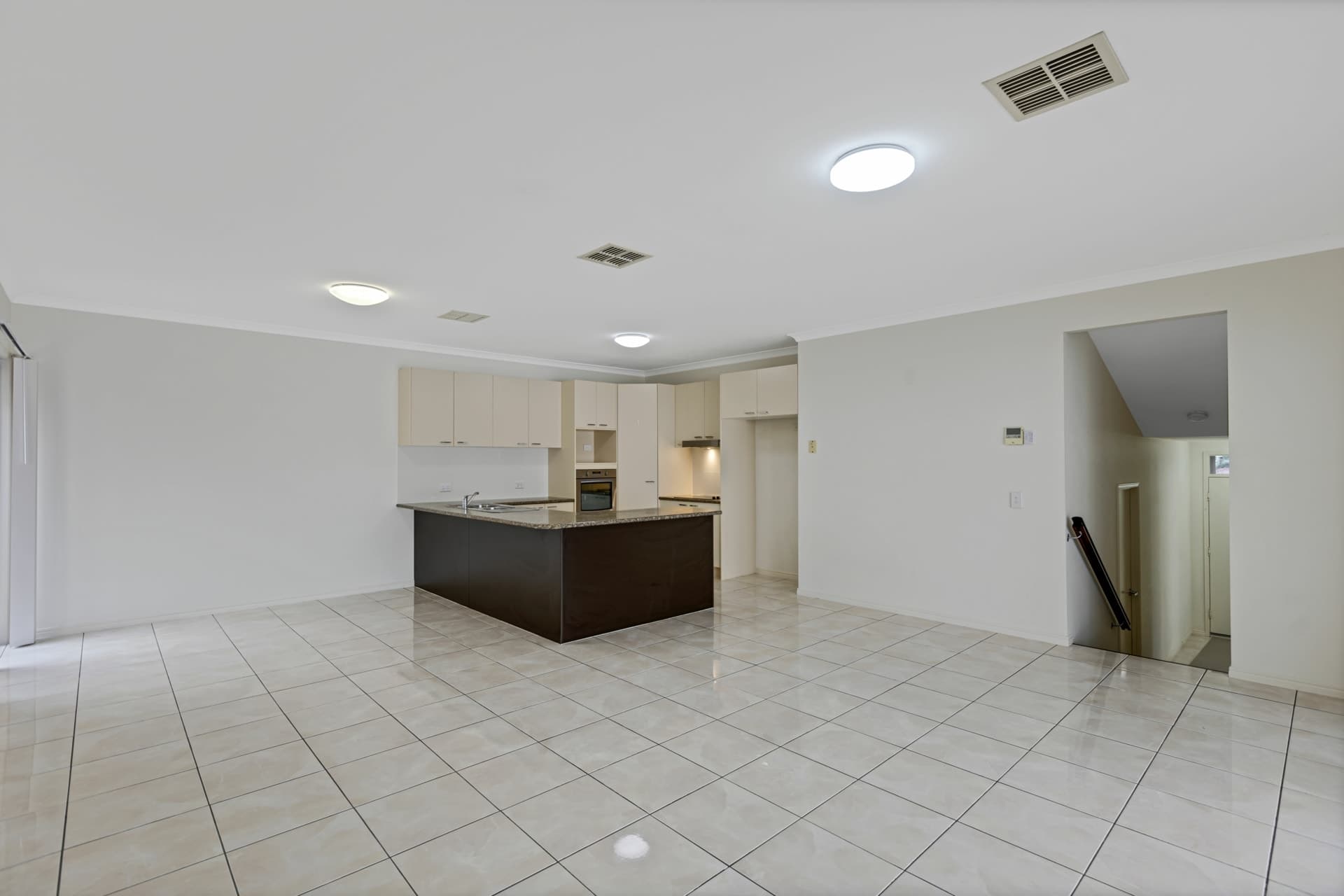 20 Robur Crescent, Mountain Creek, Mountain Creek - Thumbnail 6