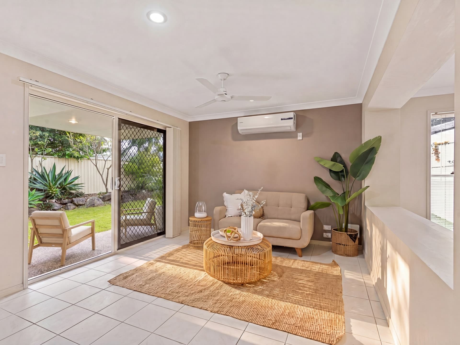 8 Taryn Court, Upper Coomera, Upper Coomera - Thumbnail 7