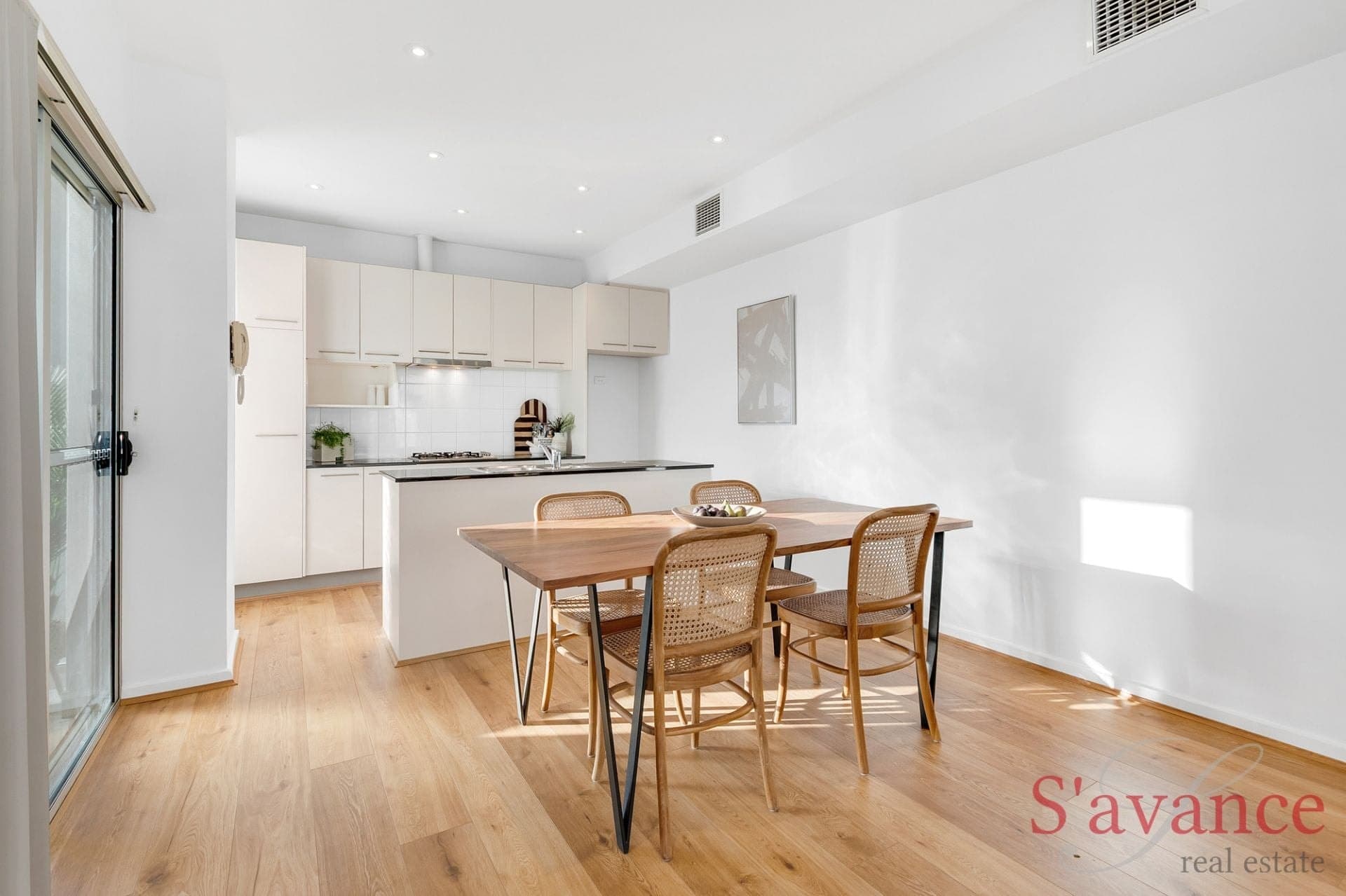 34 Hobsons Place, Adelaide, Adelaide - Thumbnail 7