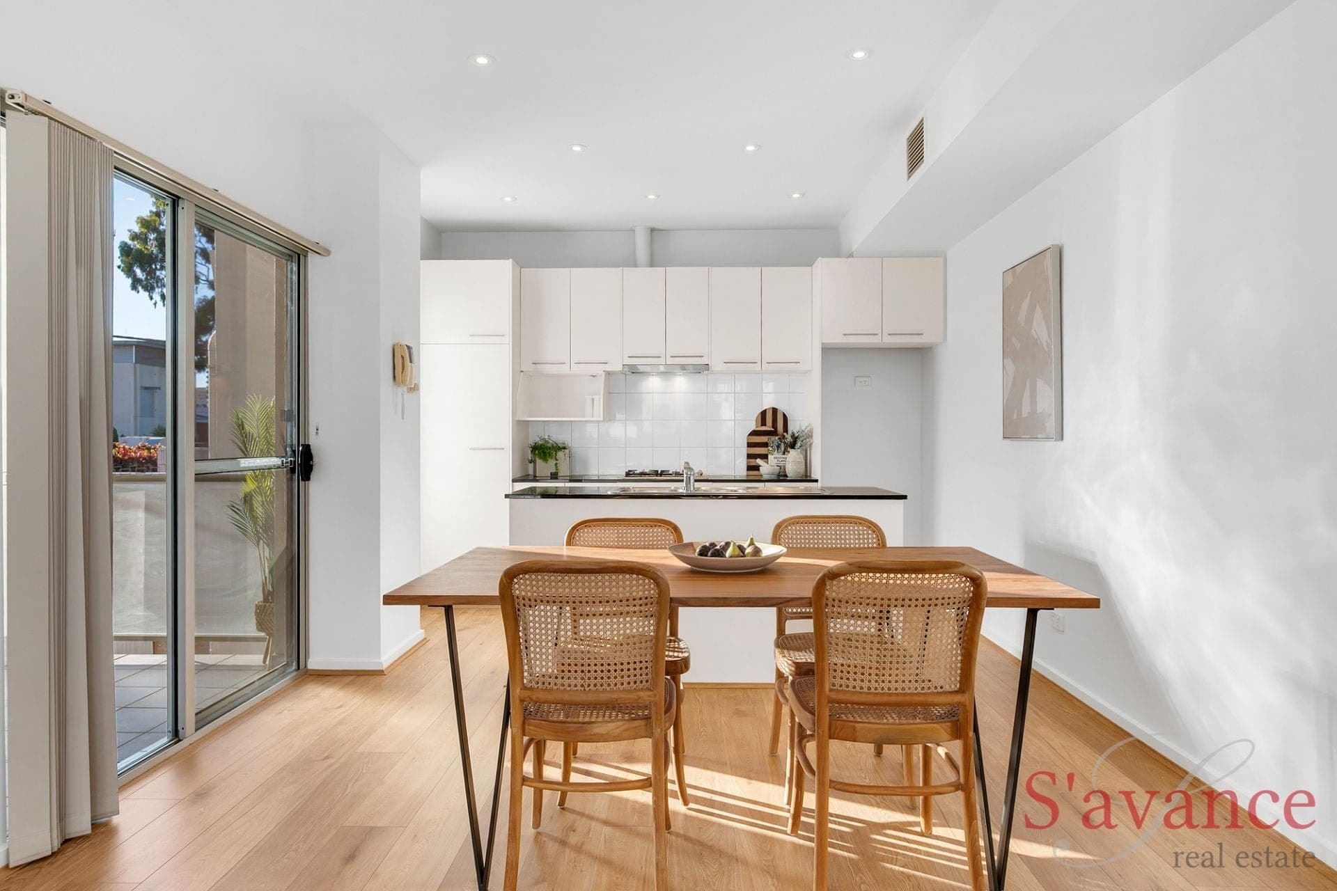 34 Hobsons Place, Adelaide, Adelaide - Thumbnail 8