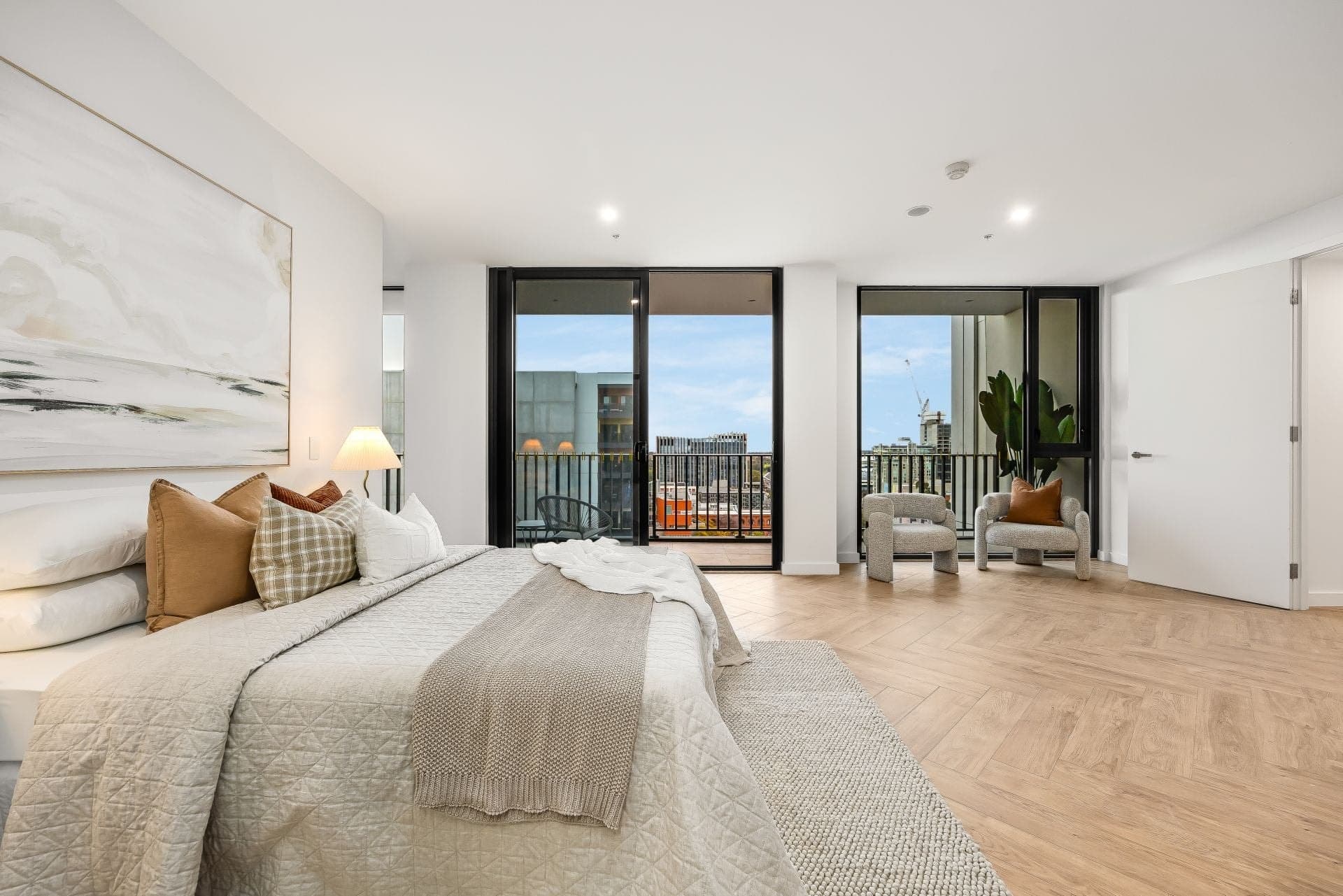 1215/181 Waymouth Street Adelaide SA, Adelaide - Thumbnail 3