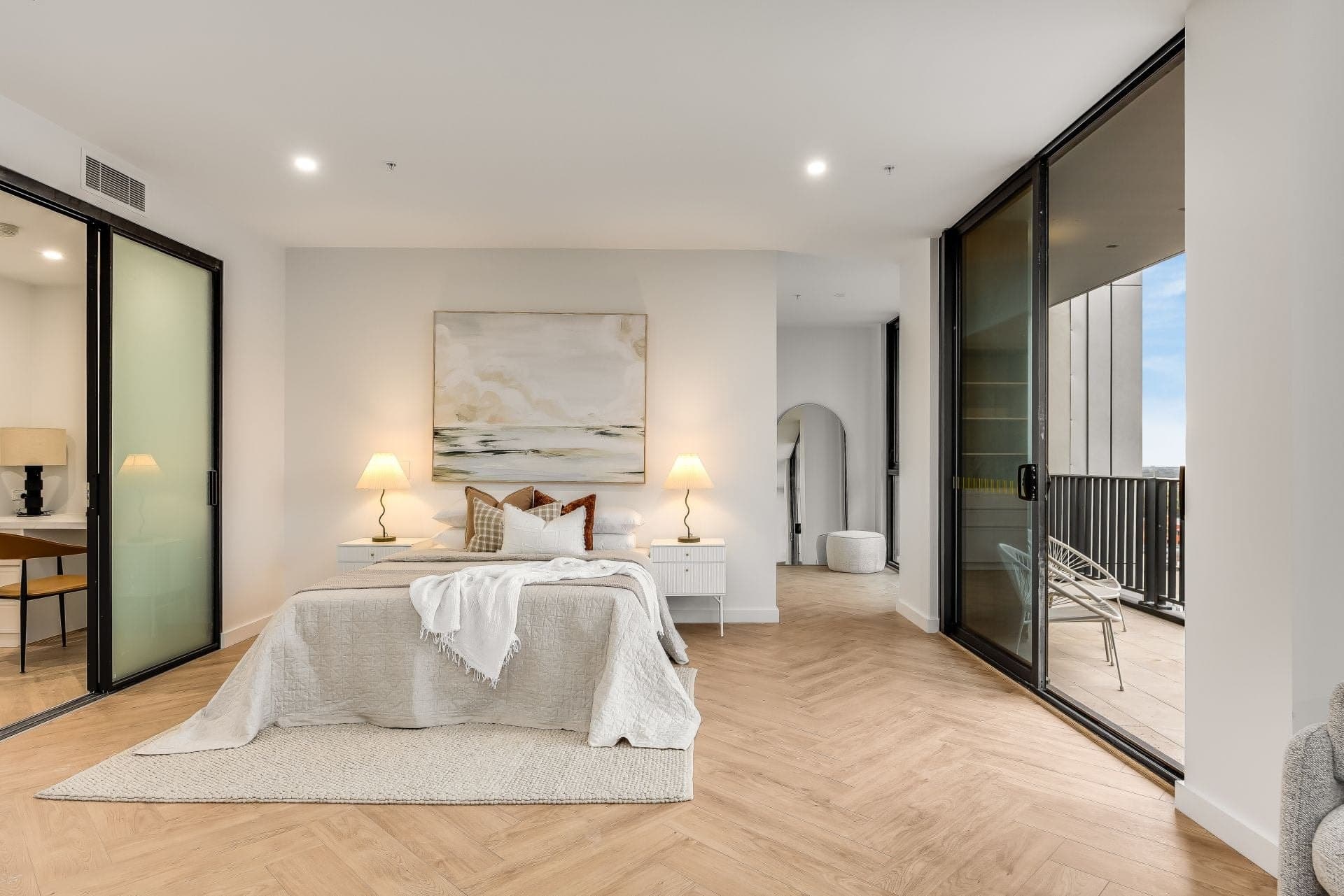1215/181 Waymouth Street Adelaide SA, Adelaide - Thumbnail 6