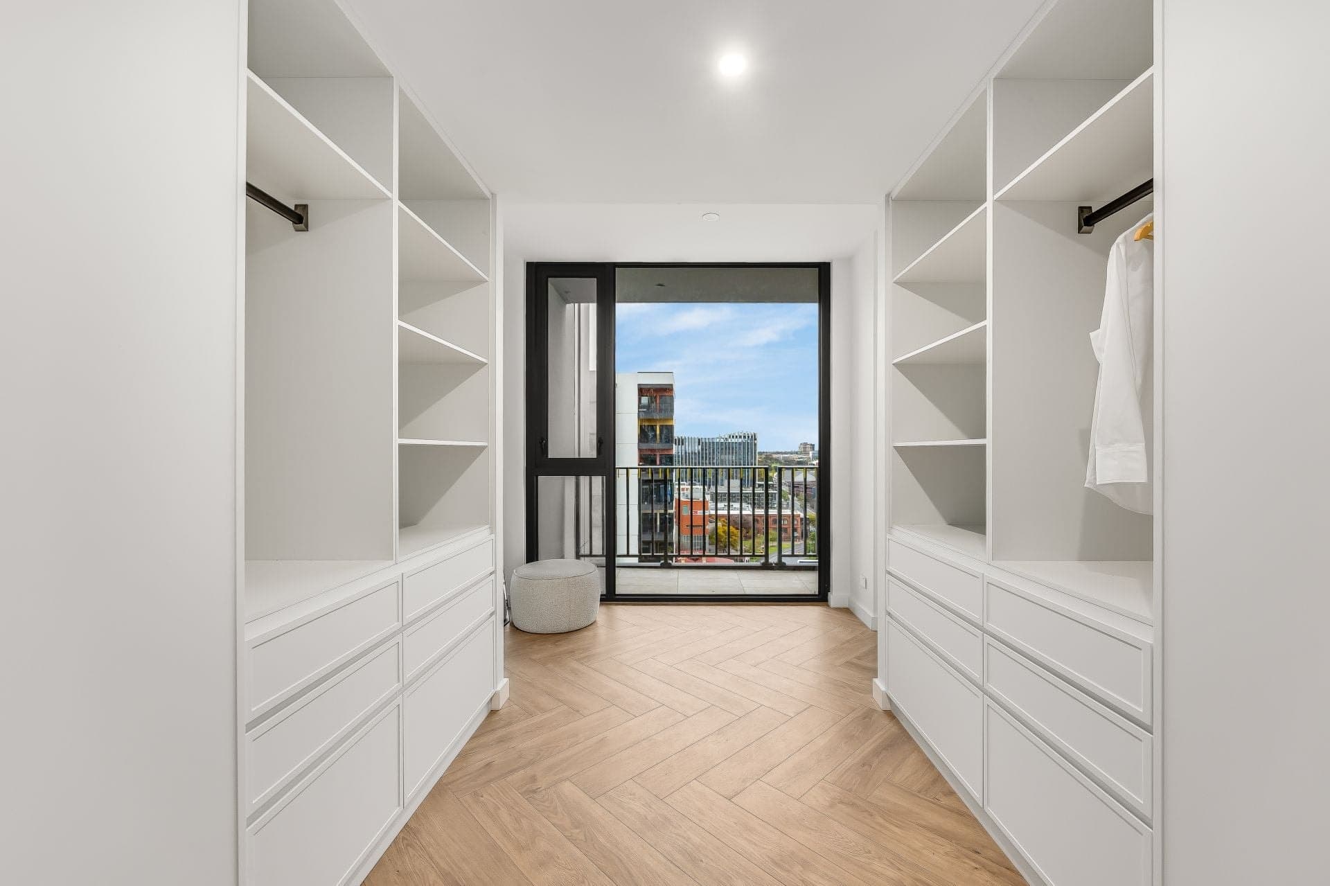 1215/181 Waymouth Street Adelaide SA, Adelaide - Thumbnail 8