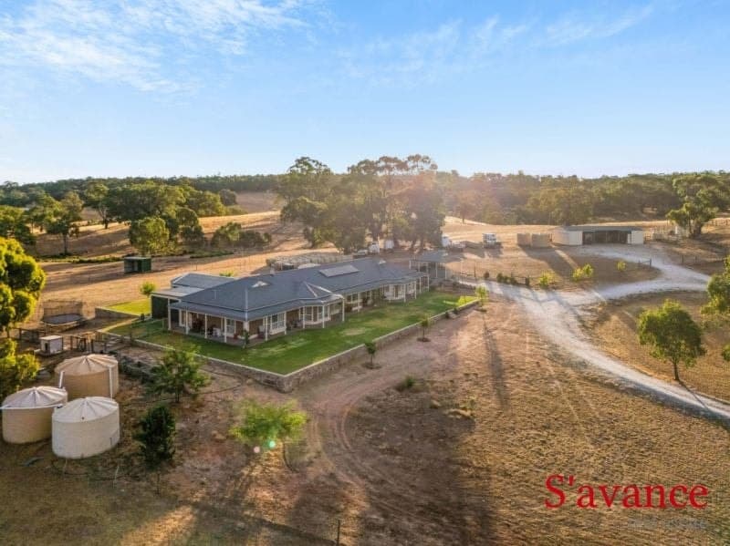 249 Glen Devon Road, Mount Pleasant, Mount Pleasant - Thumbnail 2