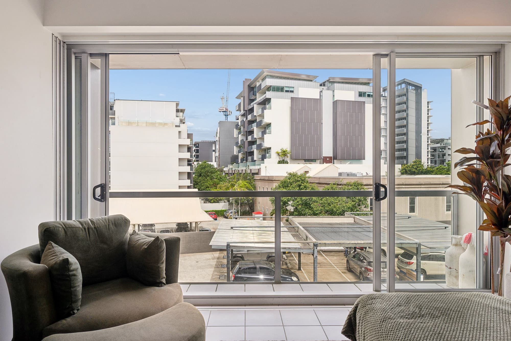 223/38 Skyring Terrace, Teneriffe - Thumbnail 2