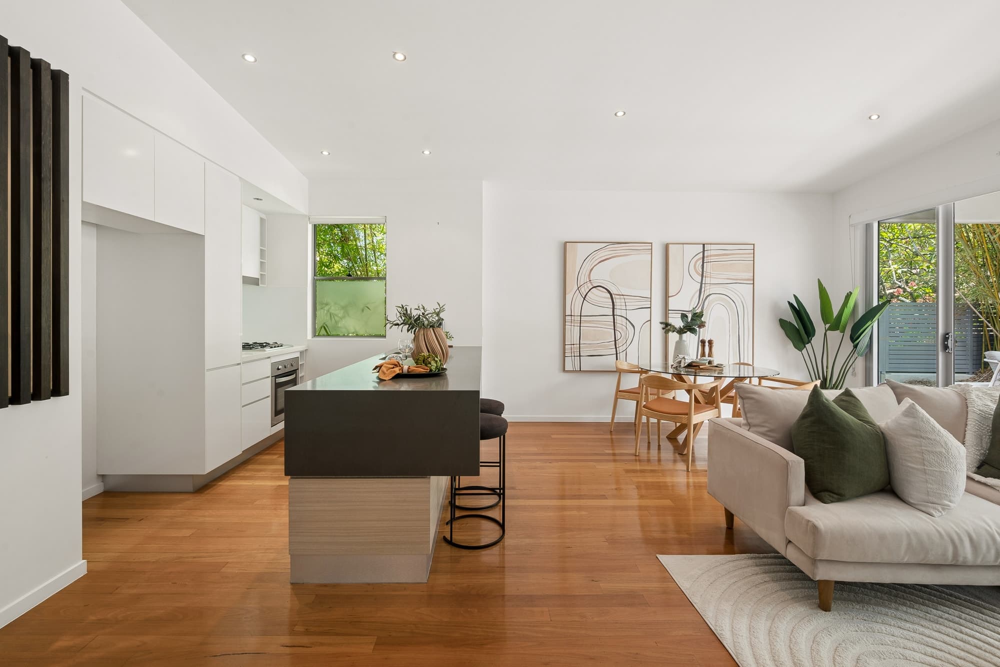 1/29 Central Avenue, Indooroopilly - Thumbnail 2