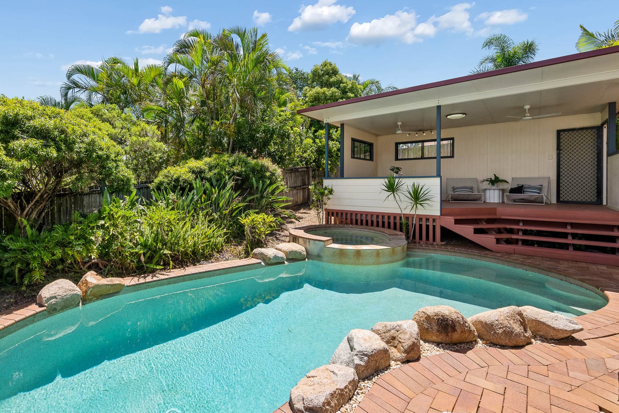 83 Paramount Circuit, McDowall - Image 1