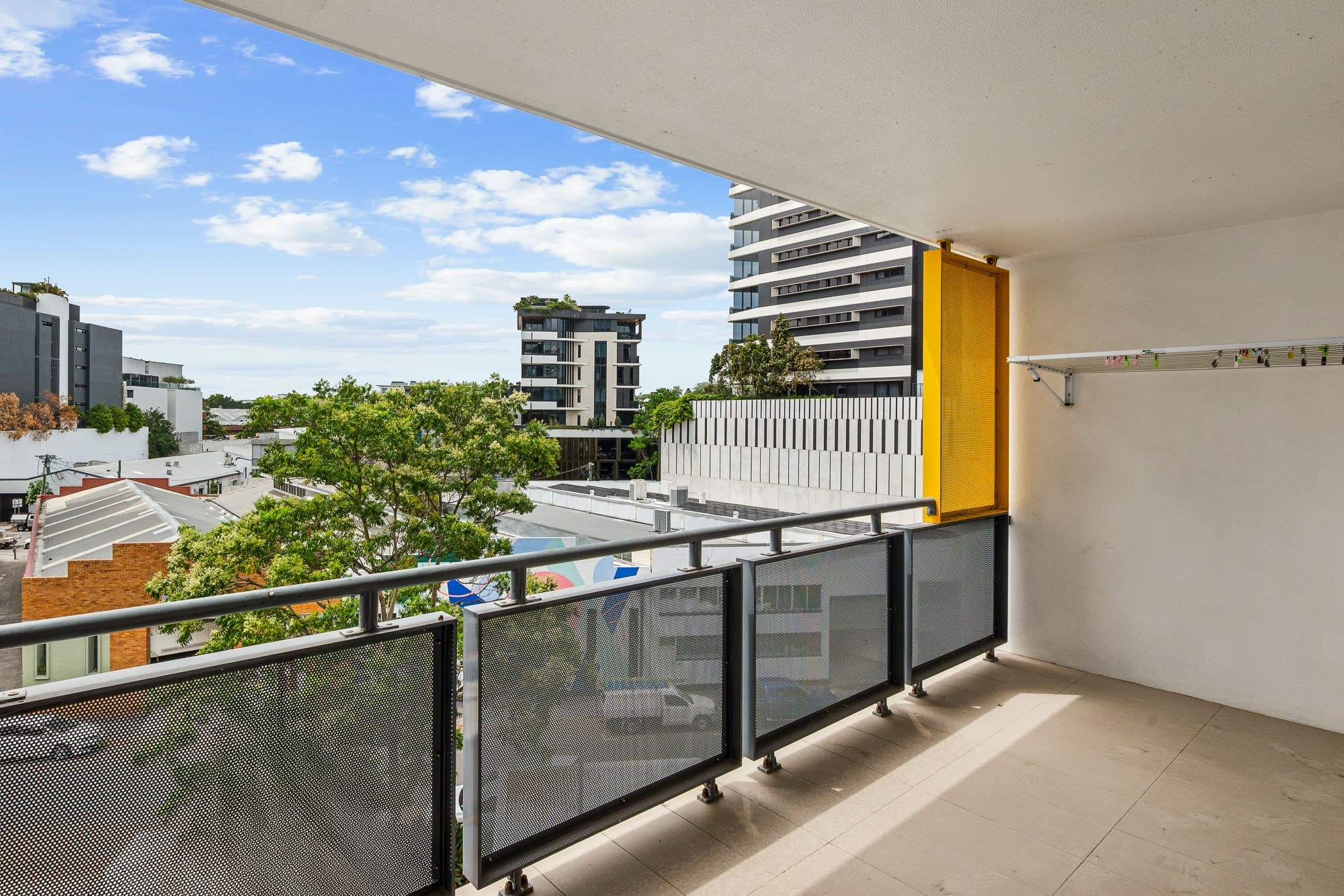 411/19 Masters Street, Newstead - Thumbnail 3
