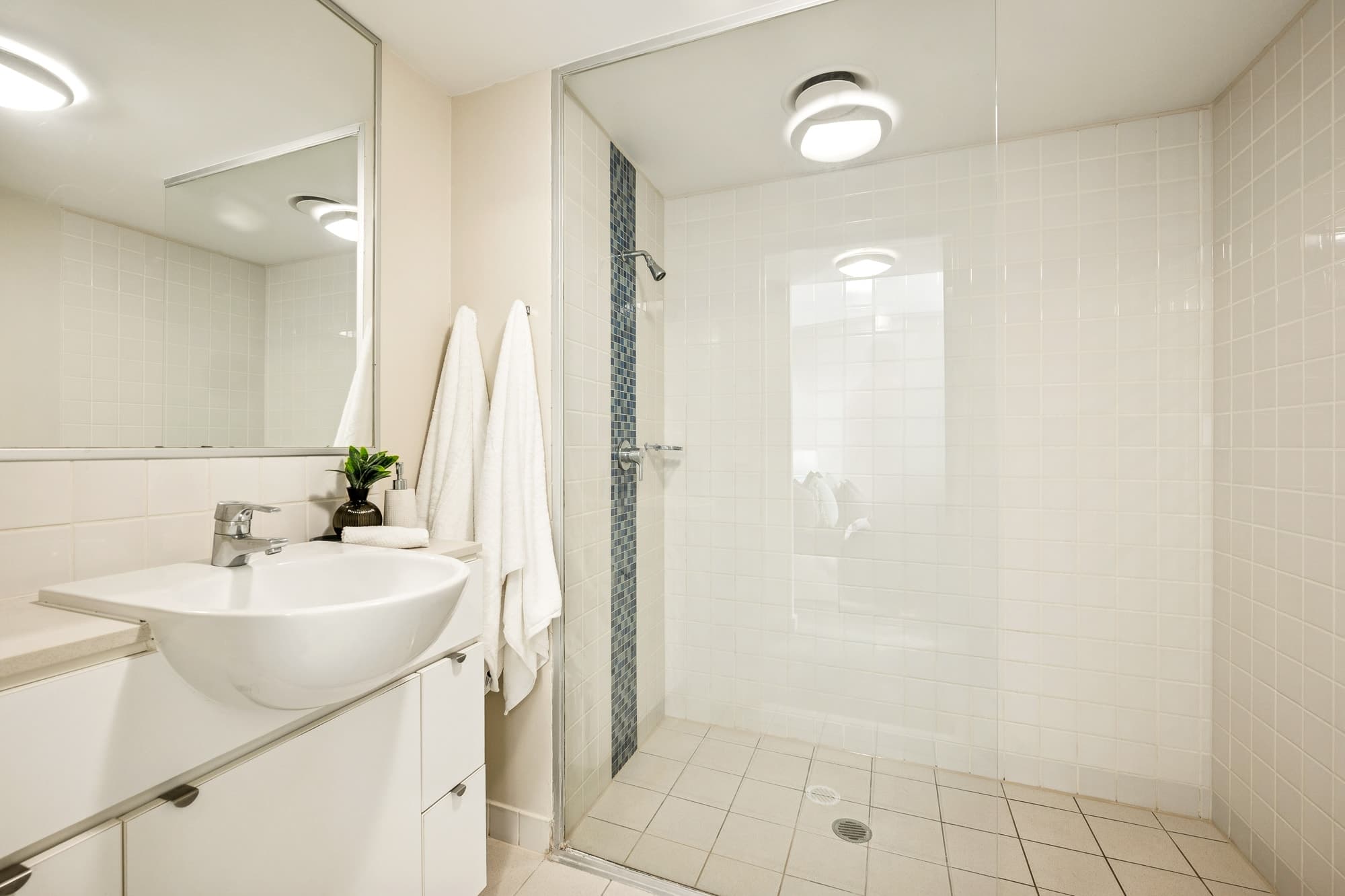 2307/108 Albert Street, Brisbane City - Thumbnail 3