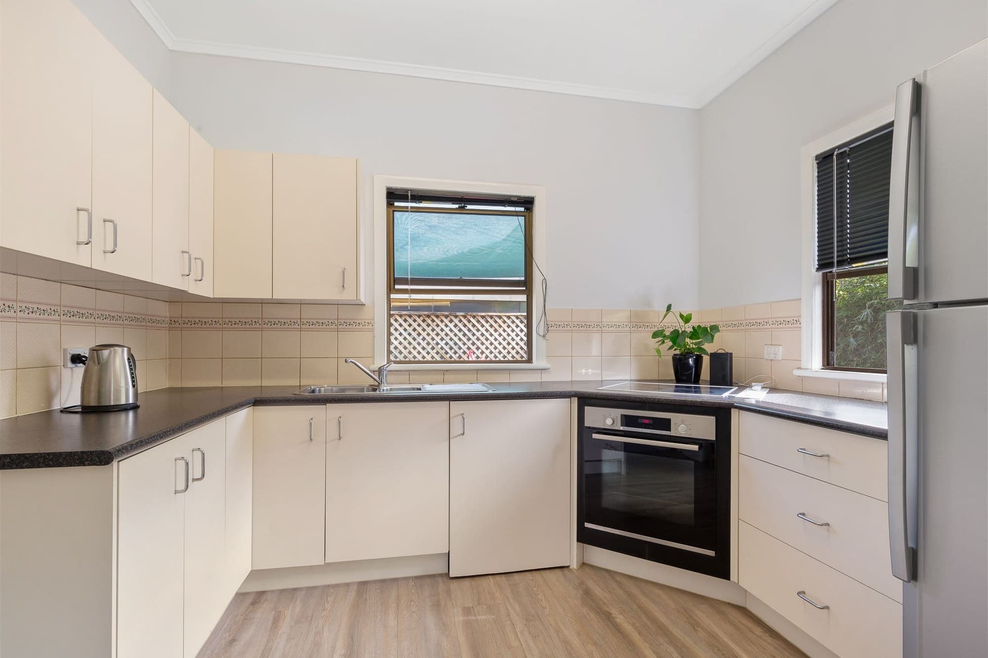 15 Regent Street, Wynnum West - Thumbnail 6