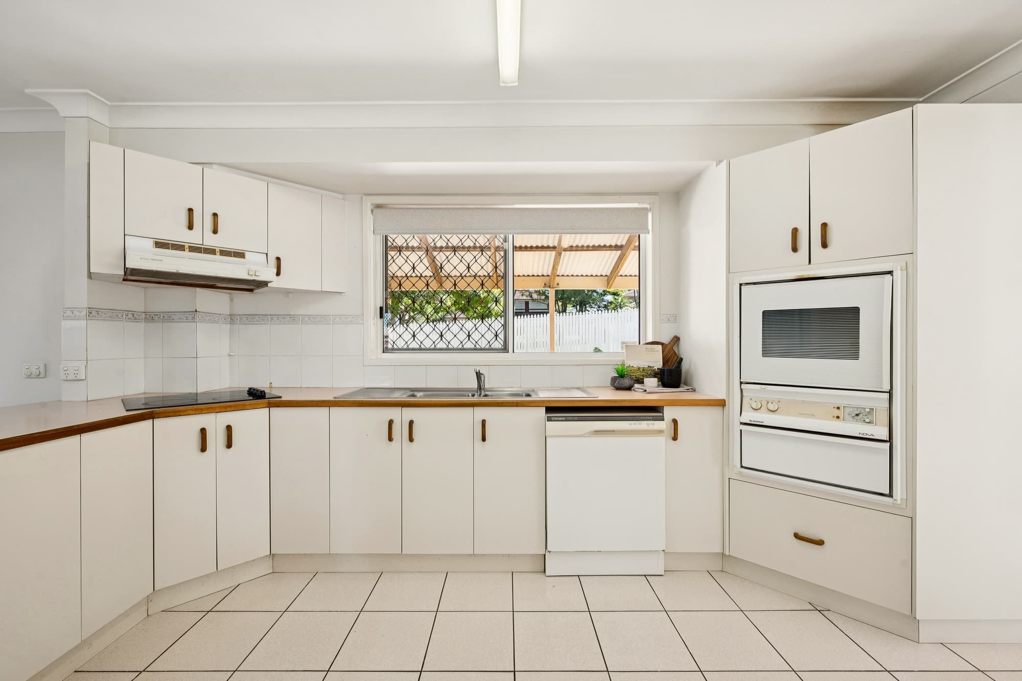 4 Malparara Place, Carseldine - Thumbnail 7