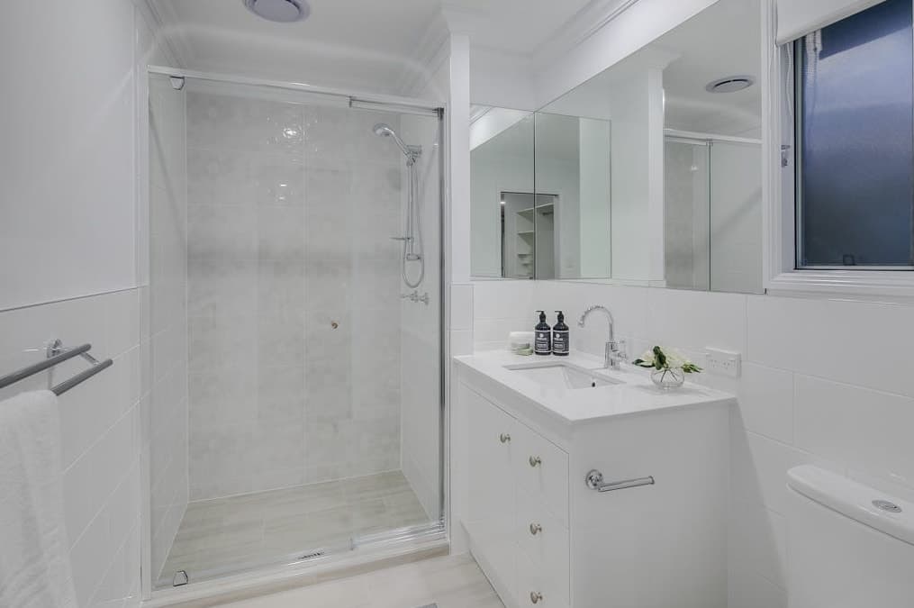 2/58 Donald Street, Camp Hill - Thumbnail 4